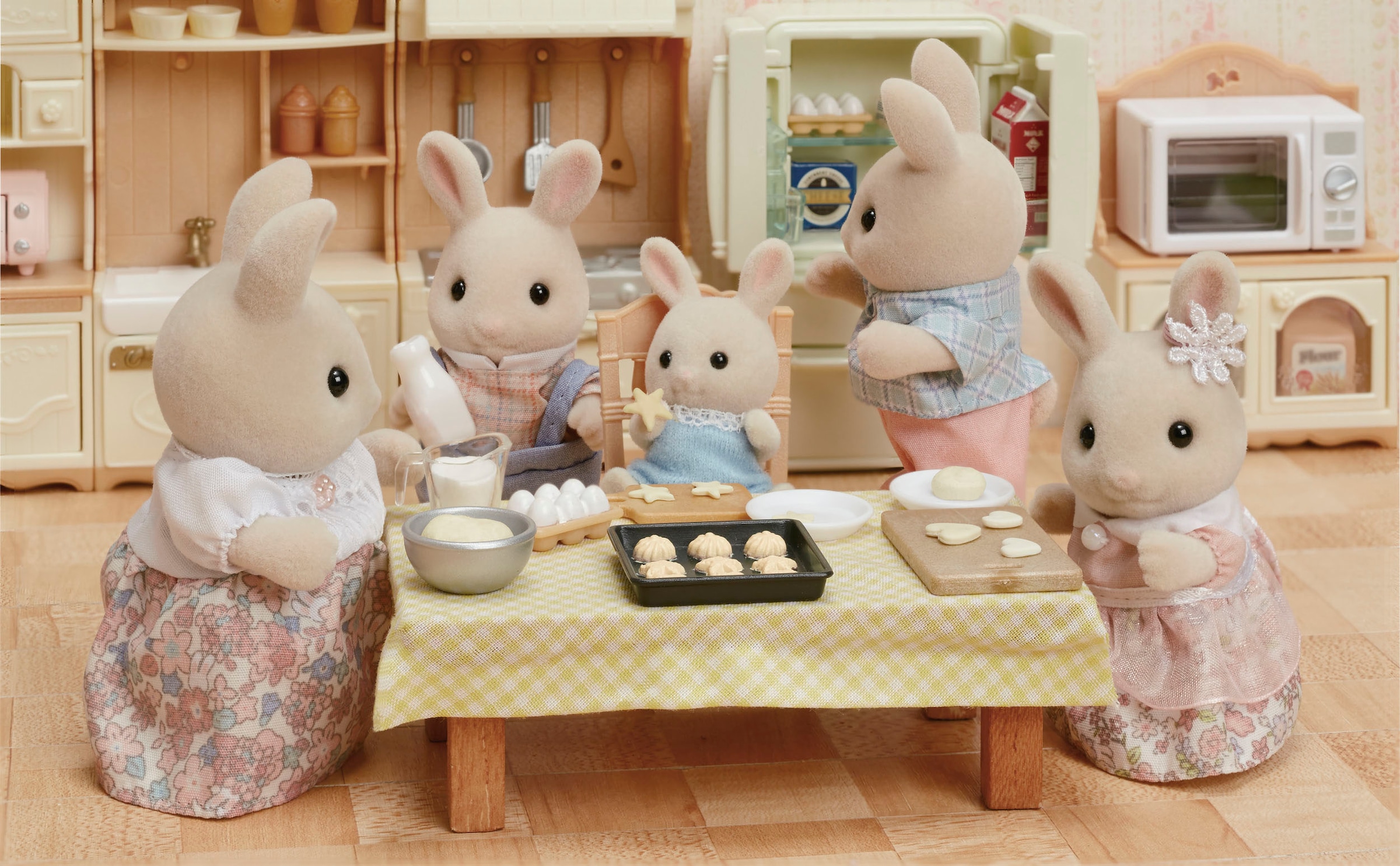 Sylvanian Families Spielfigur »Spielset Milchhasen Familie (5706)«