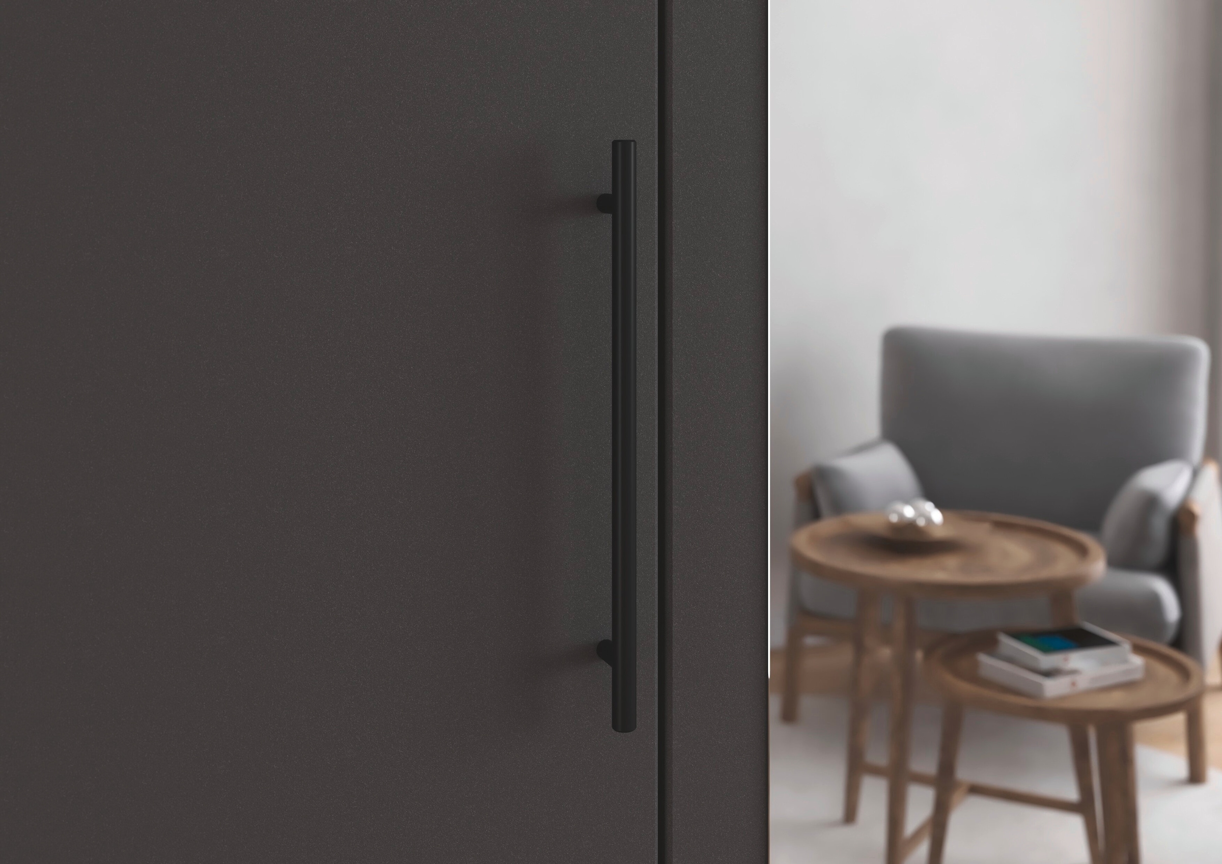 rauch Kleiderschrank »Mehrzweckschrank Schrank Garderobe Wäscheschrank Schlafzimmer GAMMA« 3 verschiedene Ausstattungen BASIC/CLASSIC/PREMIUM (inkl. SOFT-CLOSE),  Graumetallic, 181 cm, 2 Schubladen, Griff Schwarz MADE IN GERMANY