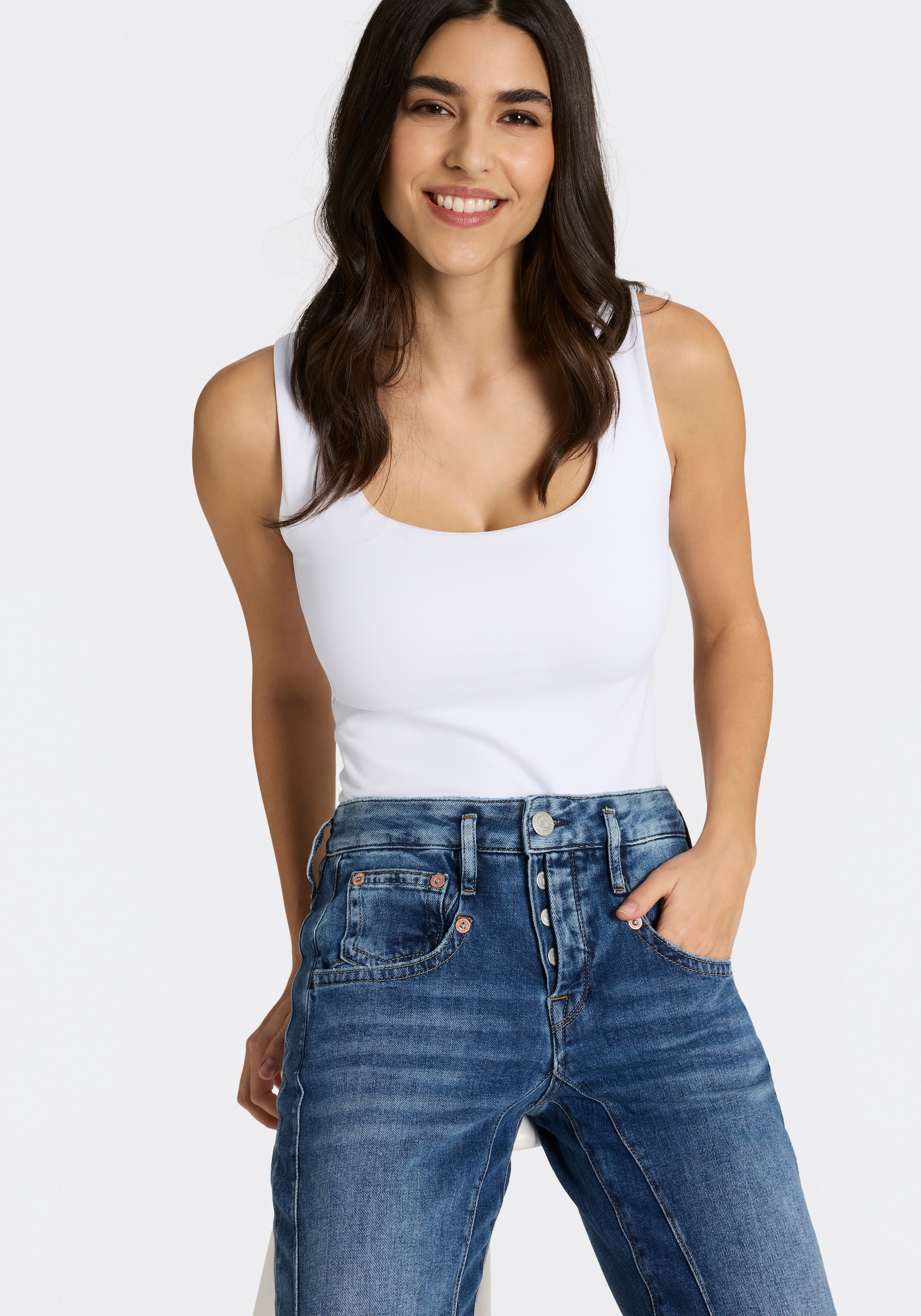Herrlicher Boyfriend-Jeans »Shyra Tap Denim Stretch« mit halb verdeckter Knopfleiste, High Waist