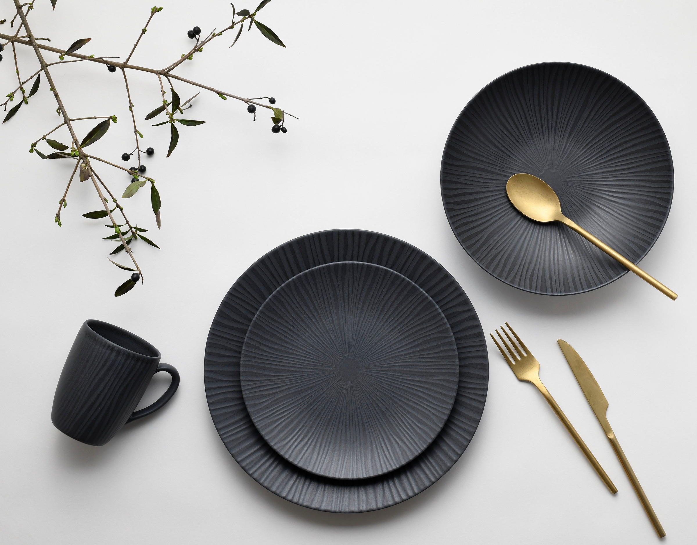 CreaTable Kombiservice "Geschirr-Set Vesuvio" Service, schwarz, erhabenenes günstig online kaufen