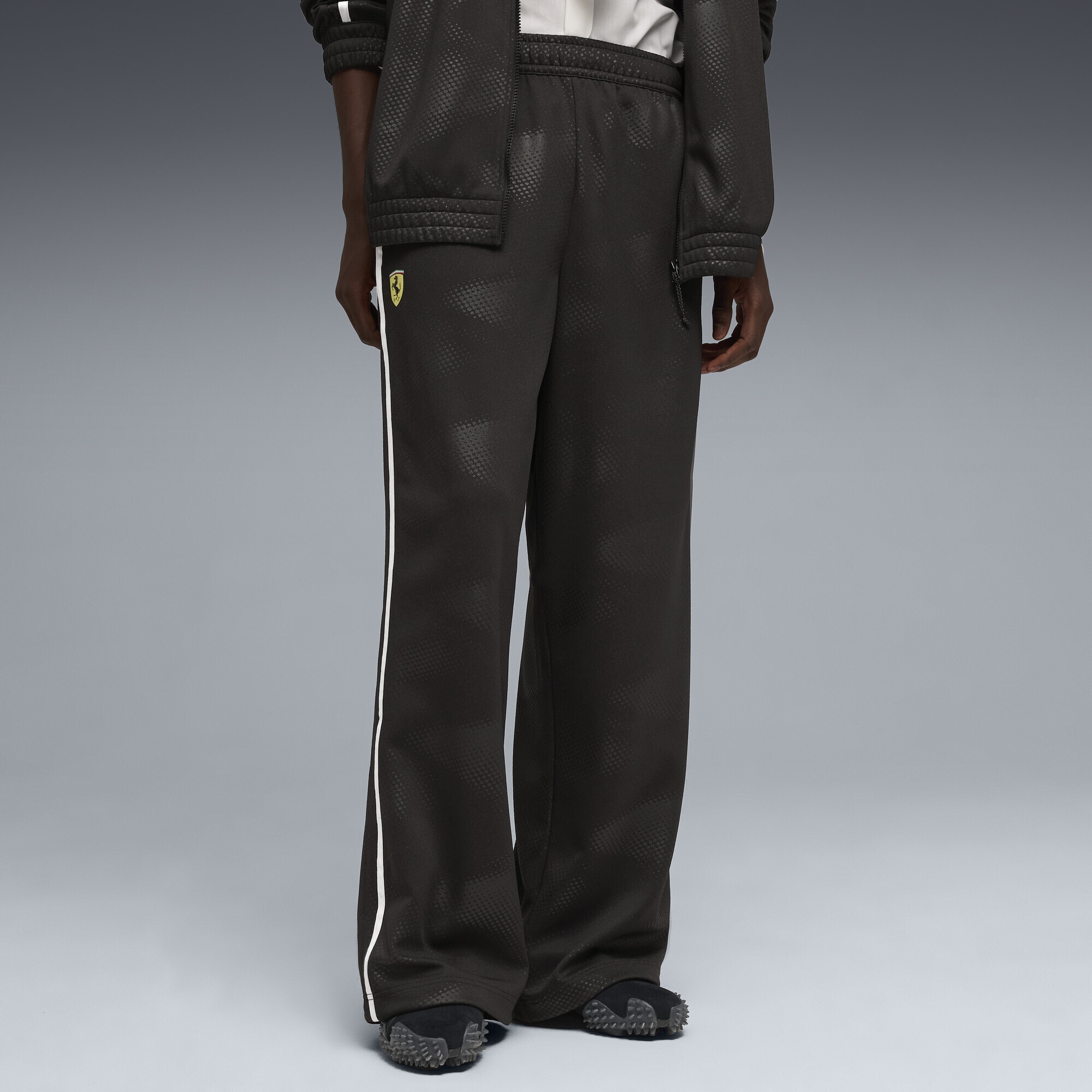 PUMA Sporthose »Scuderia Ferrari T7 Oversized Trainingshose Herren«