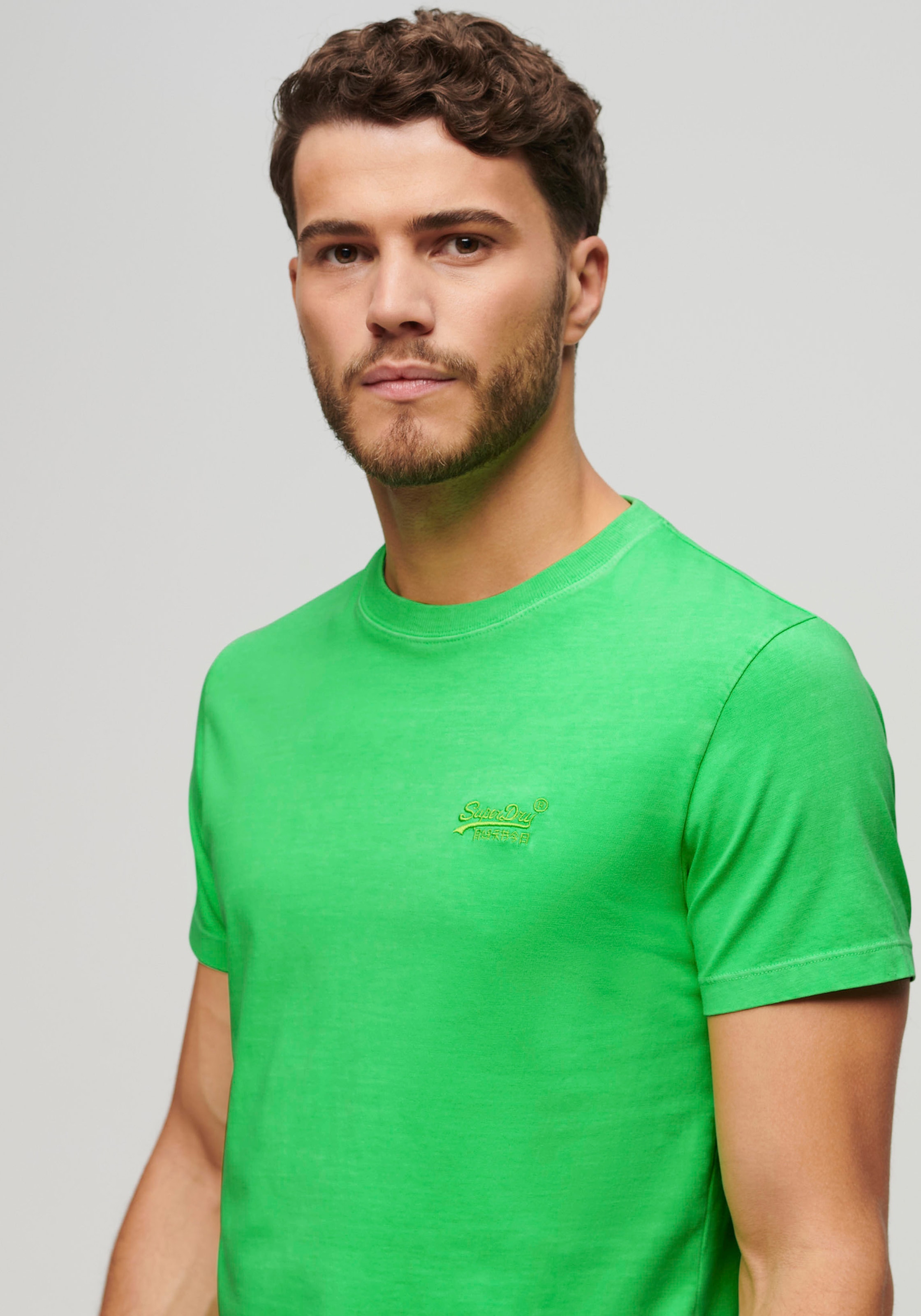 Superdry Rundhalsshirt »ESSENTIAL LOGO EMB NEON TEE«