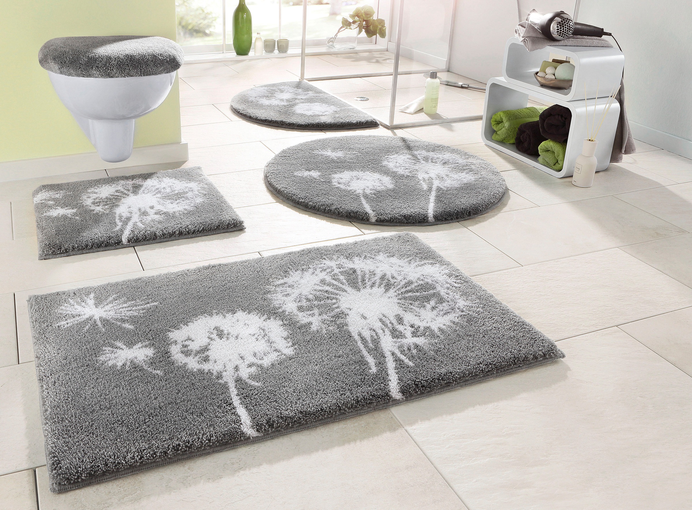 Grund Badematte "Pusteblume, Badvorleger, Badezimmer Teppich, sehr weich" Höhe 20 mm rutschhemmend beschichtet fußbodenheizungsgeeignet schnell trocknend weiche Haptik, auch als 2-teiliges Set erhältlich, Made in Europe