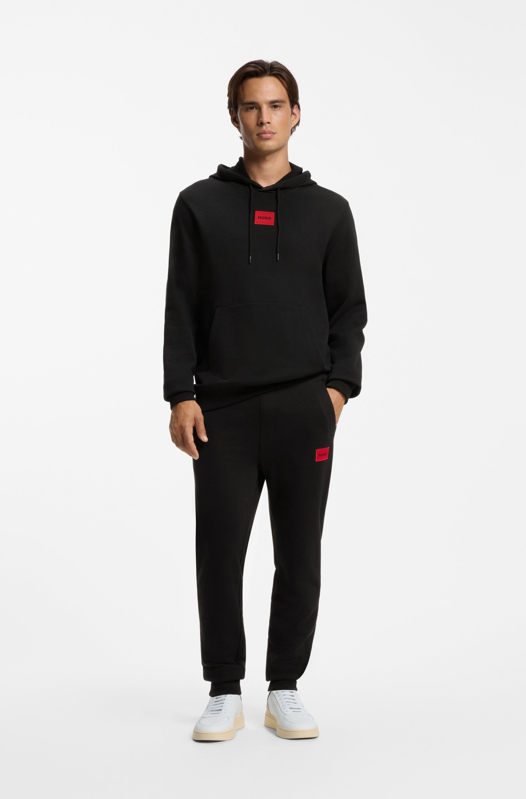 HUGO Kapuzensweatshirt »Daratschi«, Kapuze mit Kordelzug, Regular Fit Kängurutasche, HUGO Weblabel
