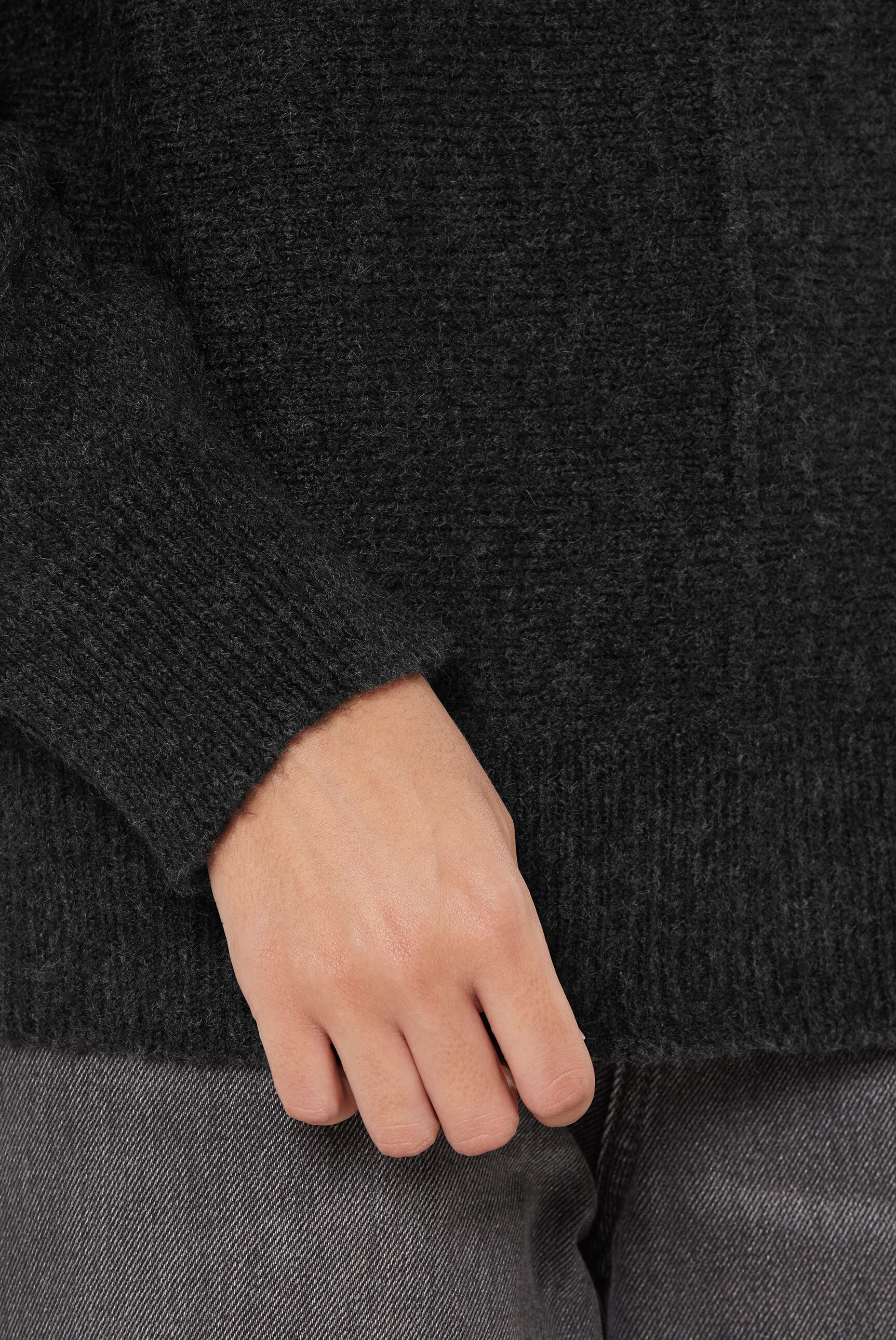 SENSES.THE LABEL Rundhalspullover aus Feinstrick
