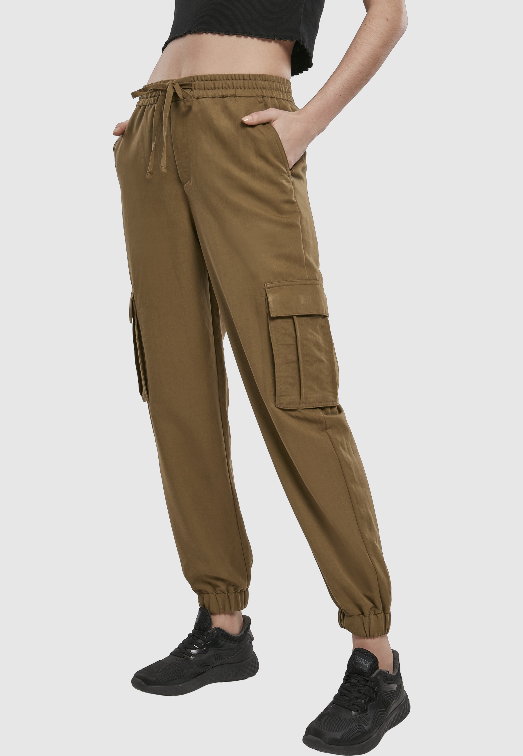 URBAN CLASSICS Cargohose »Urban Classics Damen Ladies Viscose Twill Cargo Pants«