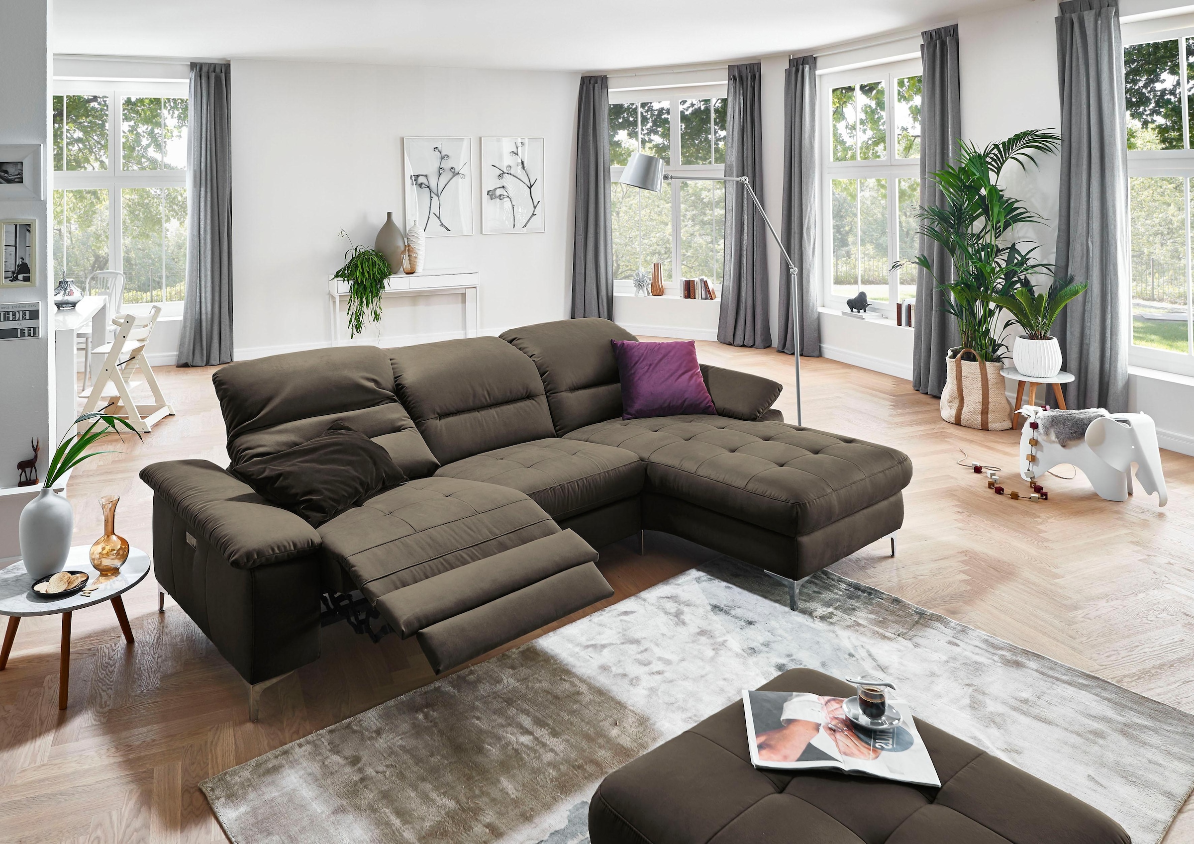 Places of Style Ecksofa »Basel L-Form«, mit vollmotorischer Relaxfunktion und motorischer Recamiere