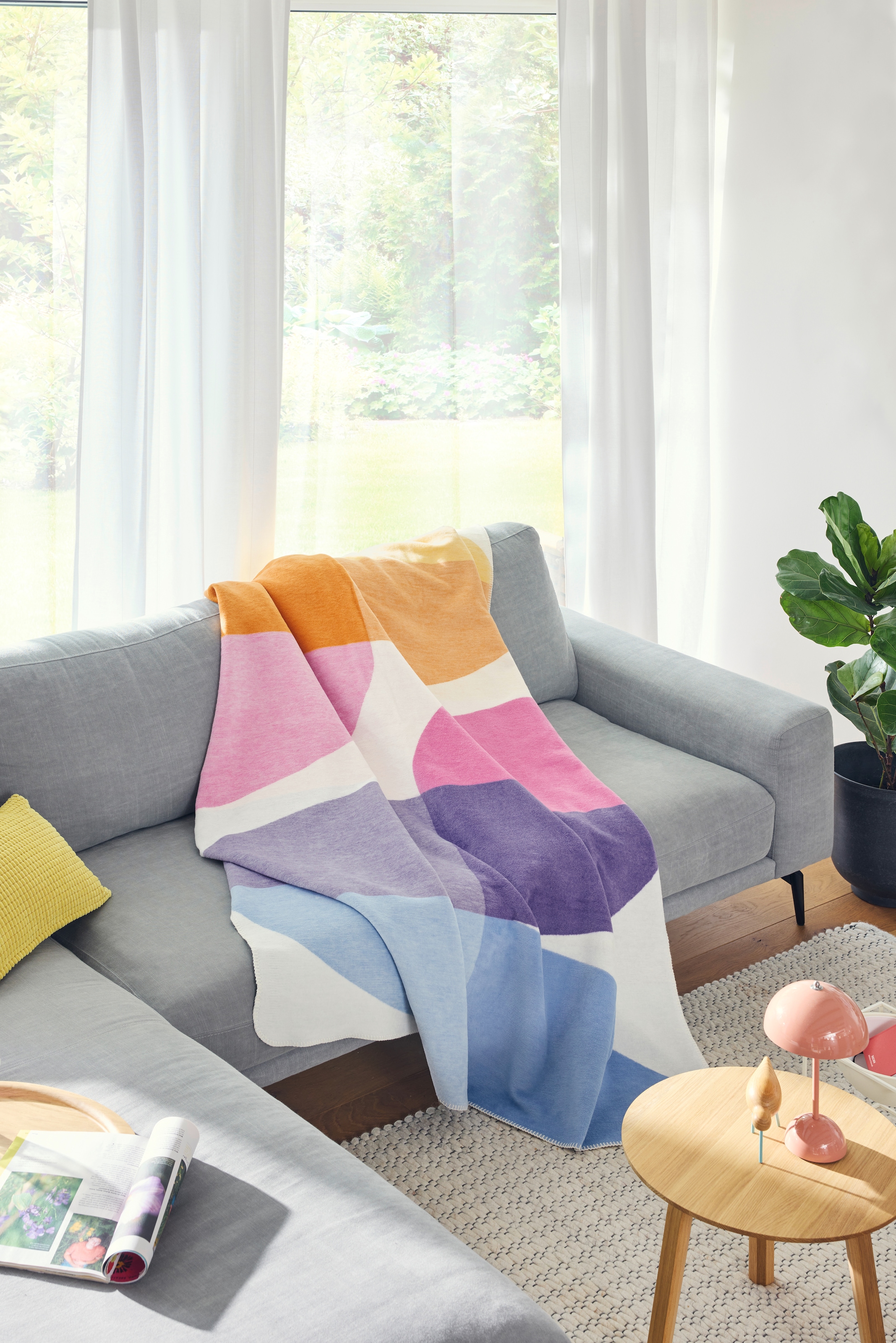 IBENA Wohndecke »Kiruna« mit fröhlichen Farbakzenten