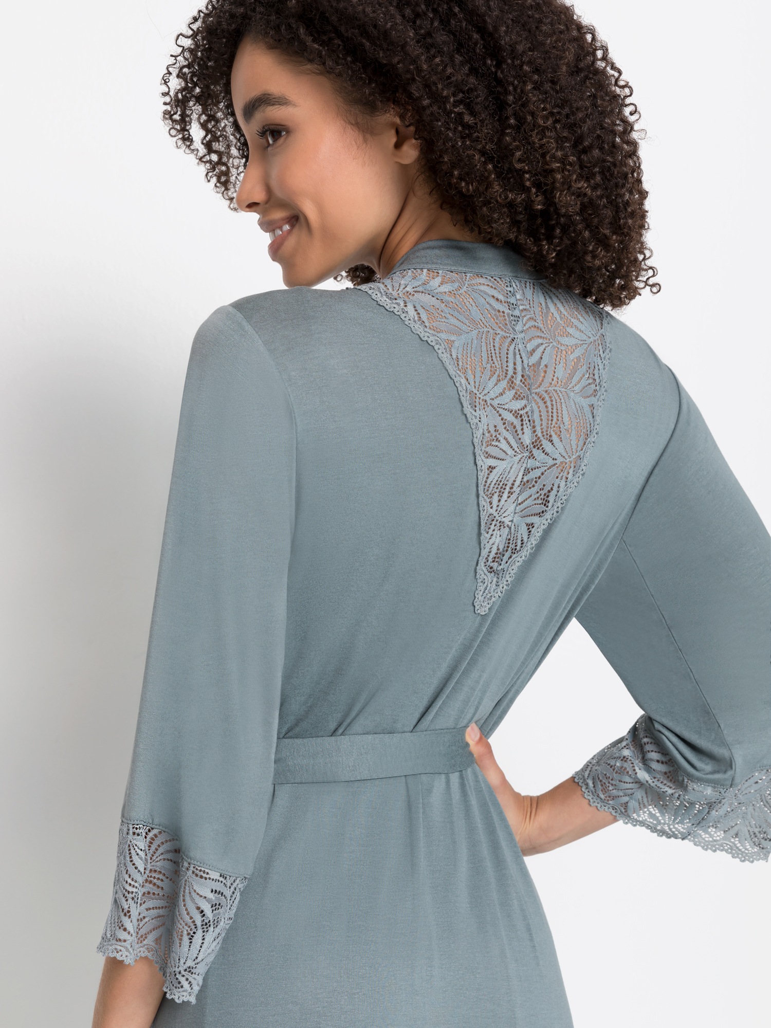 Thumbnail - LASCANA Kimono, mit edlen Spitzendetails