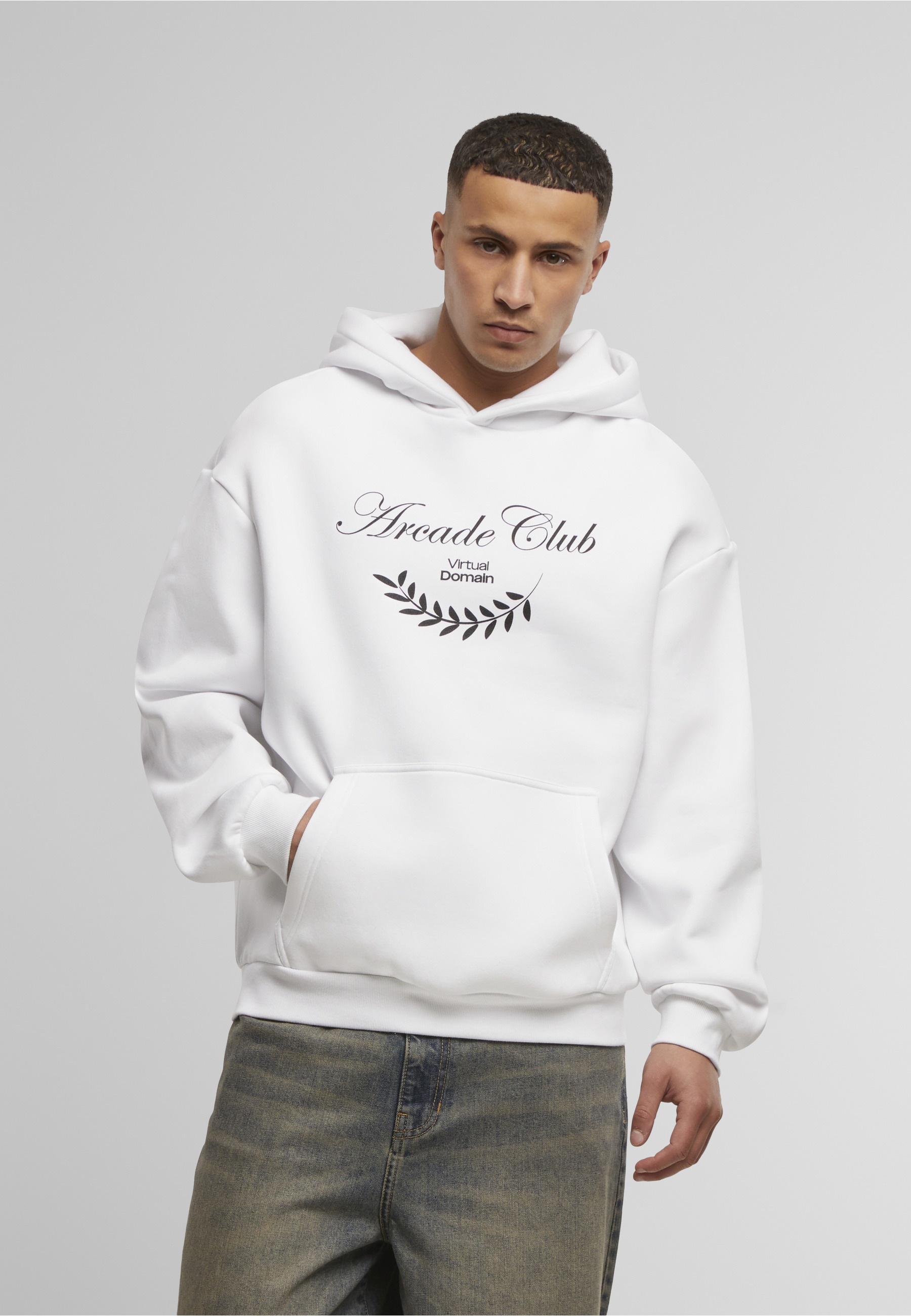 Thumbnail - Upscale by Mister Tee Kapuzenpullover "Upscale by Mister Tee Arcade Club Fluffy Hoody" 1 Stk.