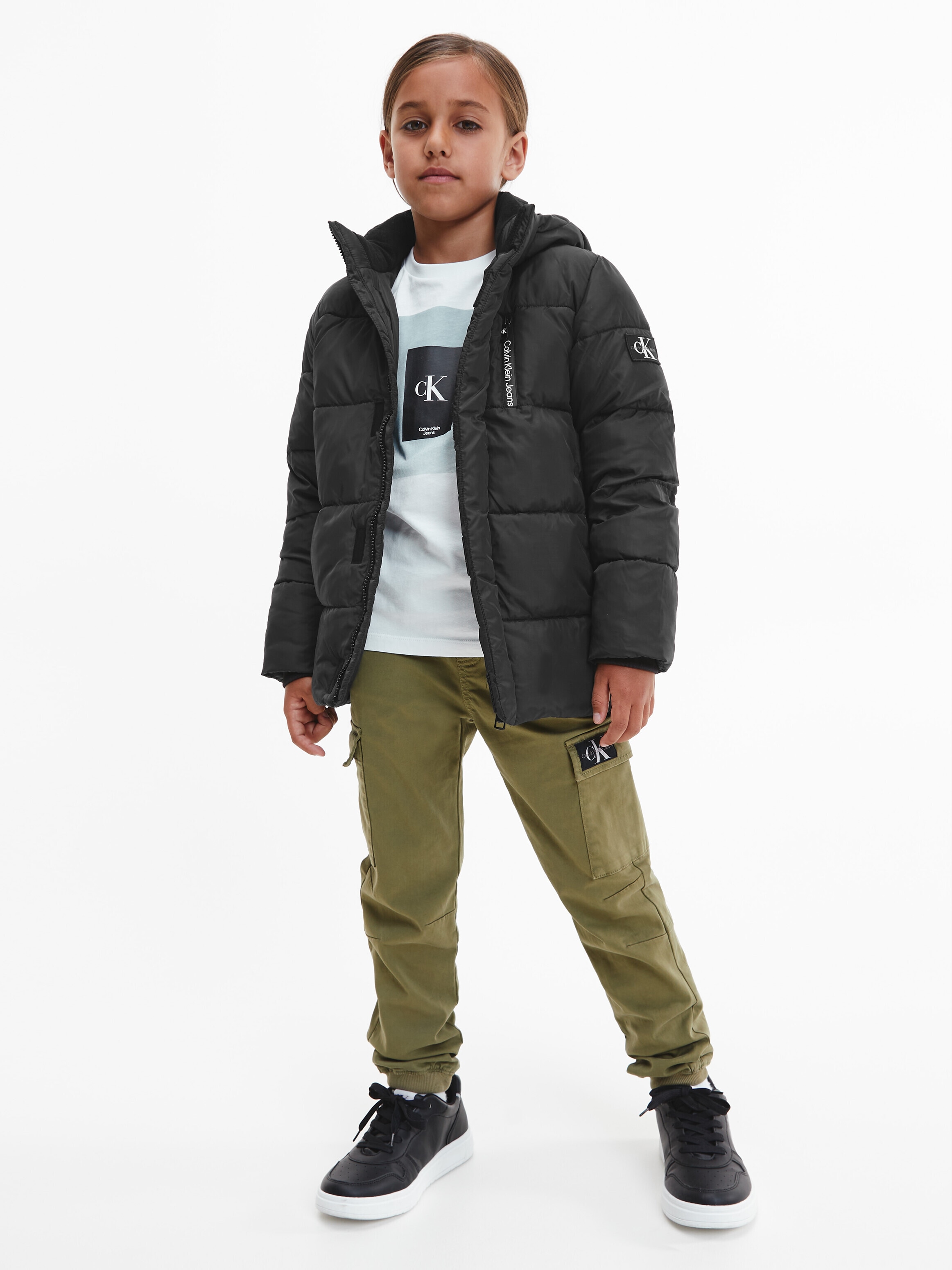 Calvin Klein Jeans Winterjacke »ESSENTIAL PUFFER JACKET«, mit Kapuze, für Kinder bis 16 Jahre und Calvin Klein Markenlabel