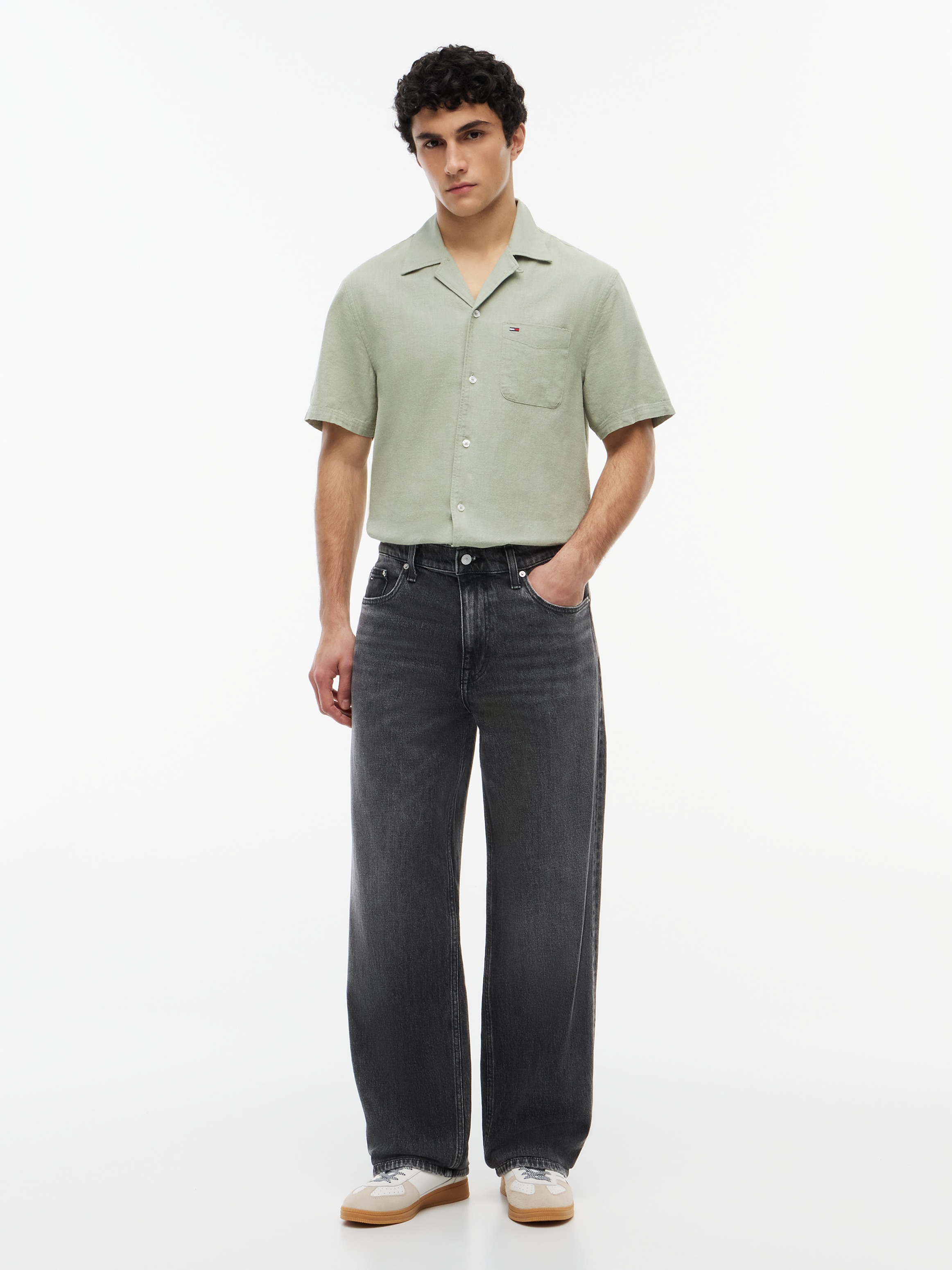 Tommy Jeans Relax-fit-Jeans »JAIMIE RELAXED« Relaxed fit im 5-Pocket-Stil, Straight Leg