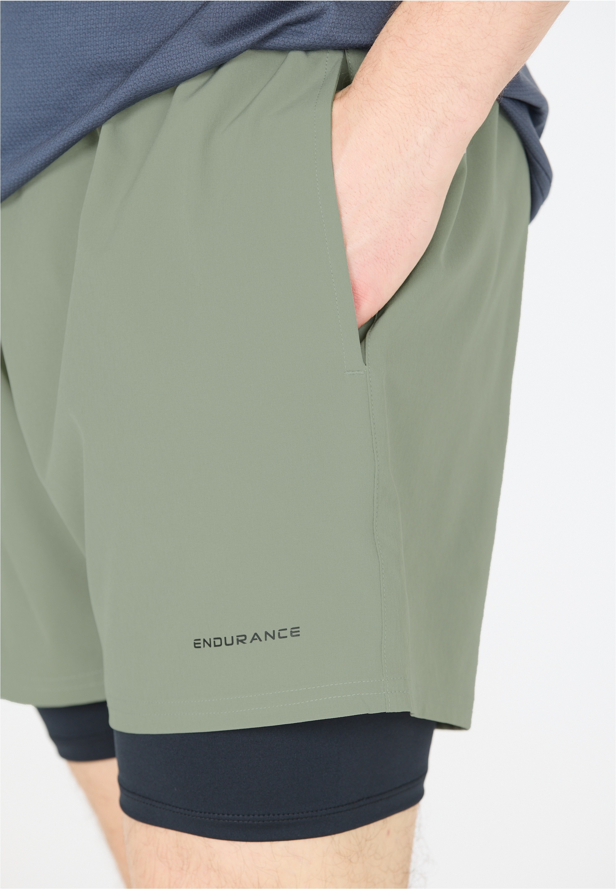 ENDURANCE Shorts »Kros«, Im 2-in-1-Design mit Quick Dry und Stretch-Funktion