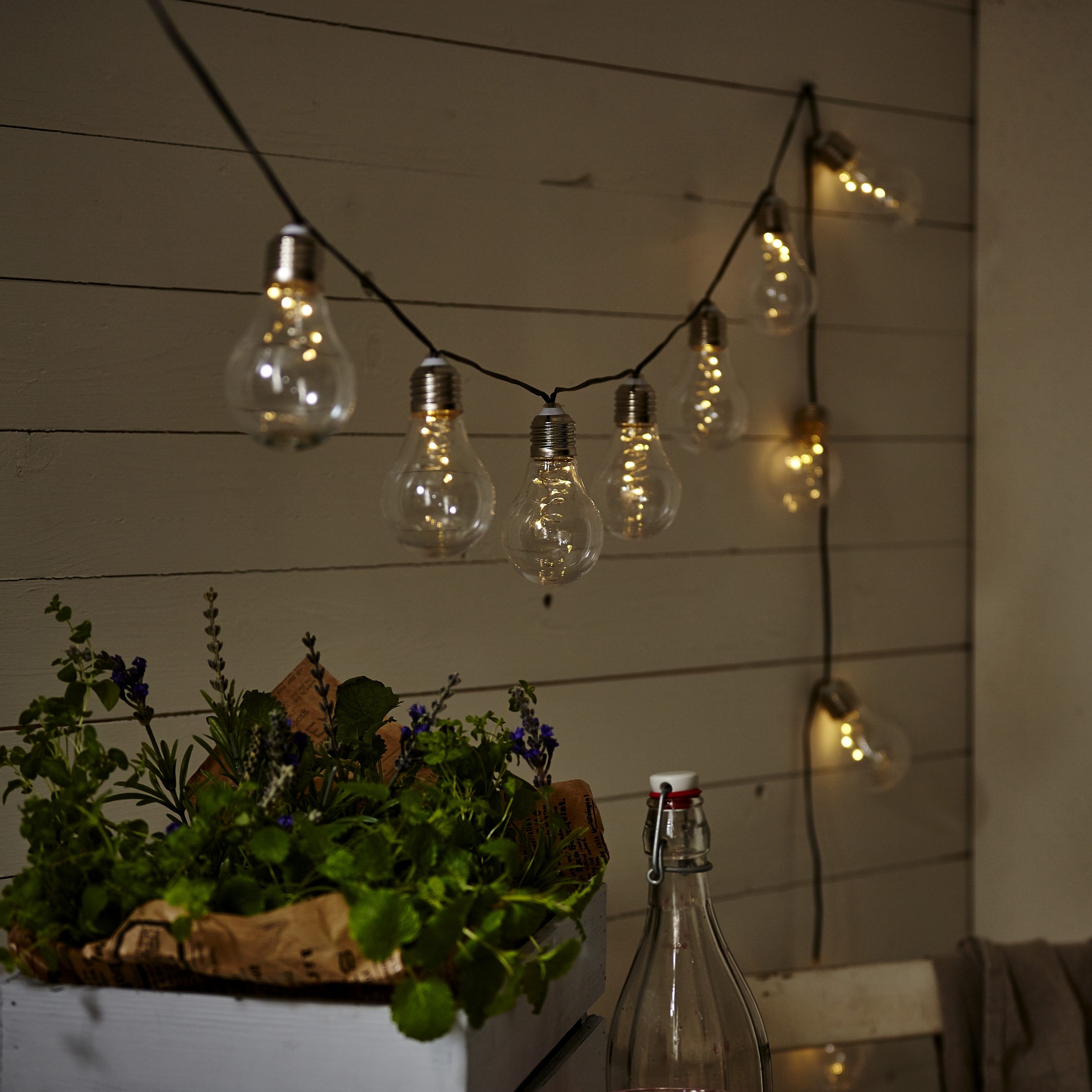 Parforce Traditional Hunting LED-Lichterkette »Glow« 10 Stk.-flammig Kunststoff, ca.1,8 m Länge, Solarpanel, Akku, outdoor, Vierfarb-Karton
