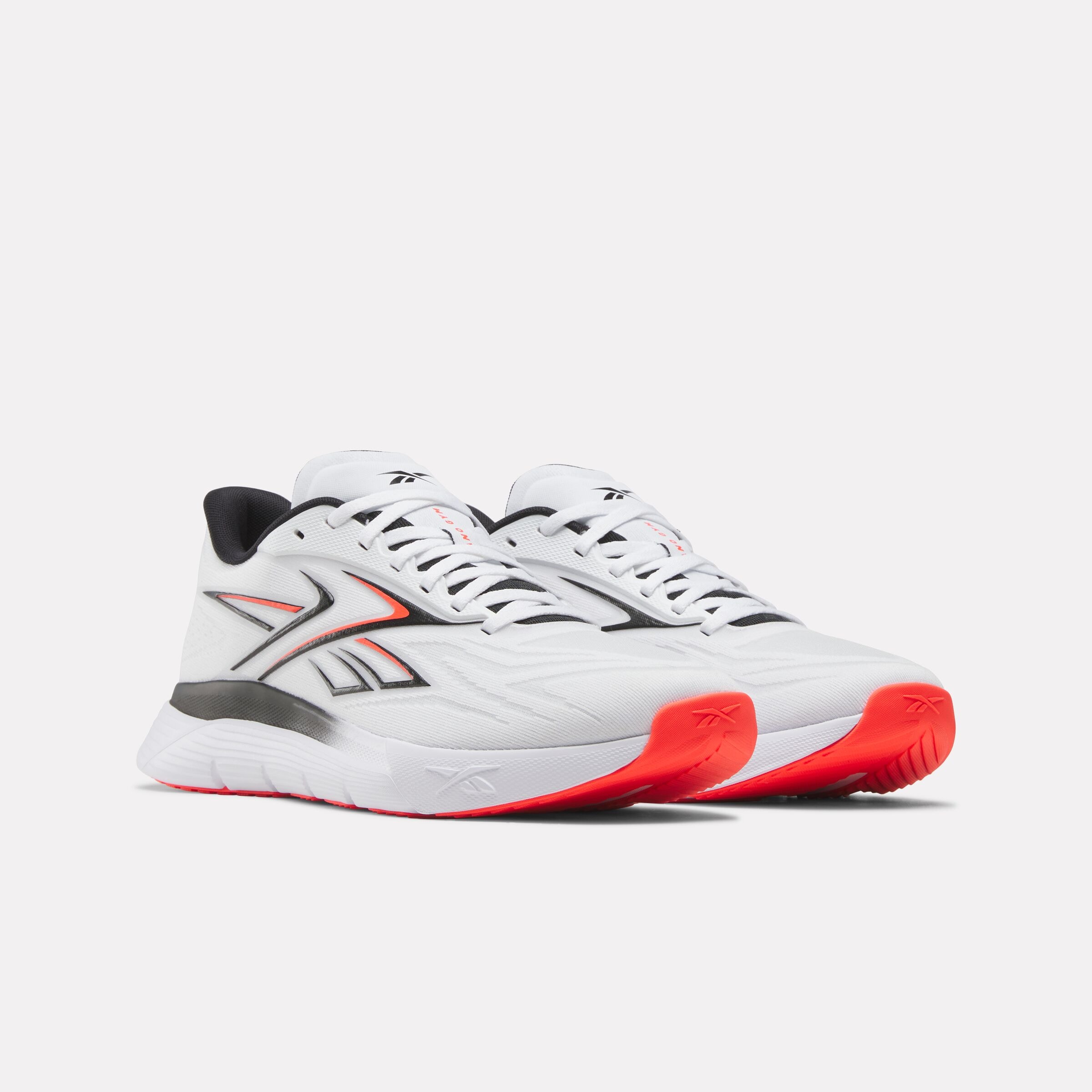 Reebok Trainingsschuh "NANO GYM 2.0" speziell für Gewichtheben oder für die Cardiofläche