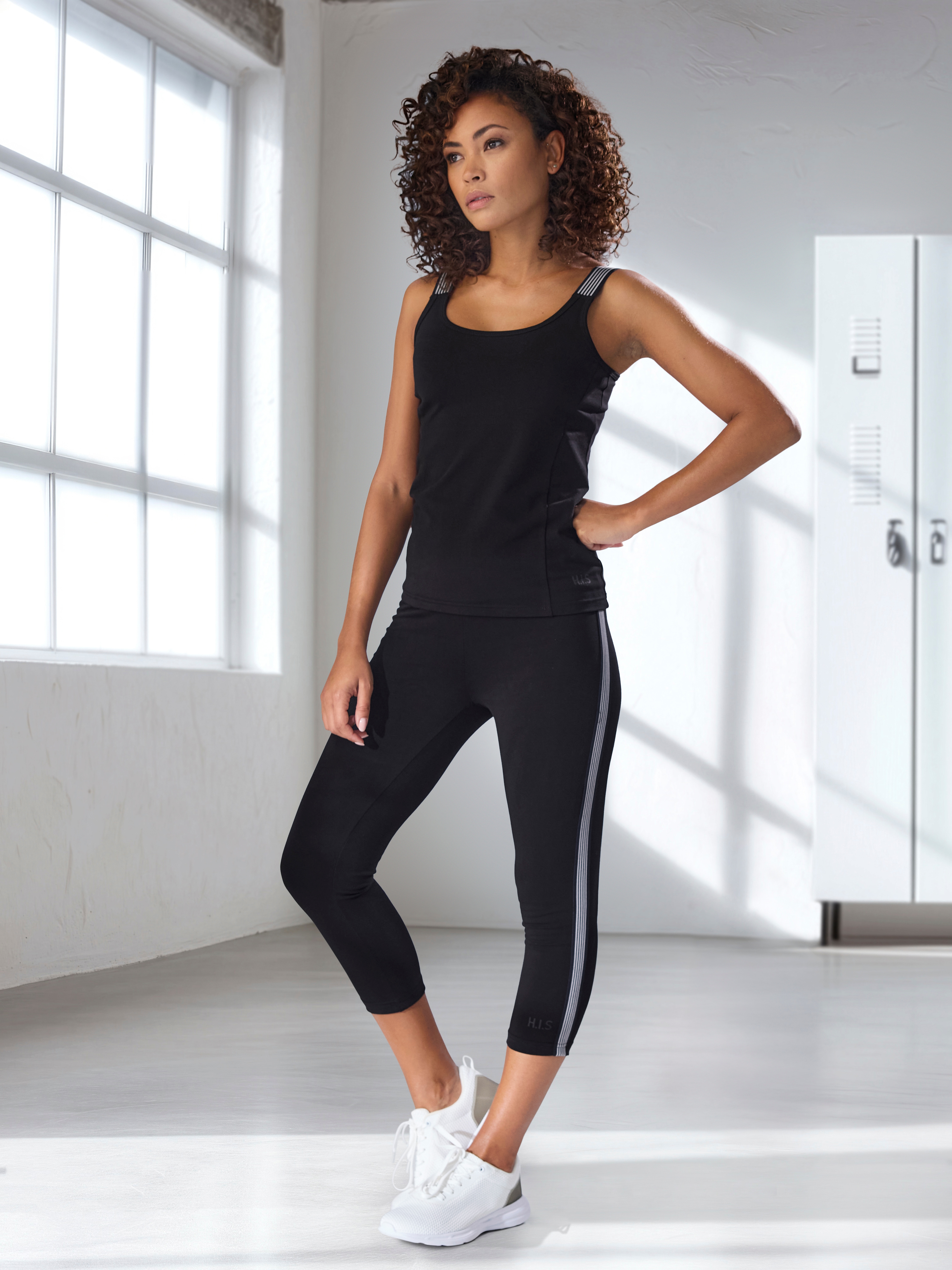 H.I.S Women Capri Leggings Black Size XL
