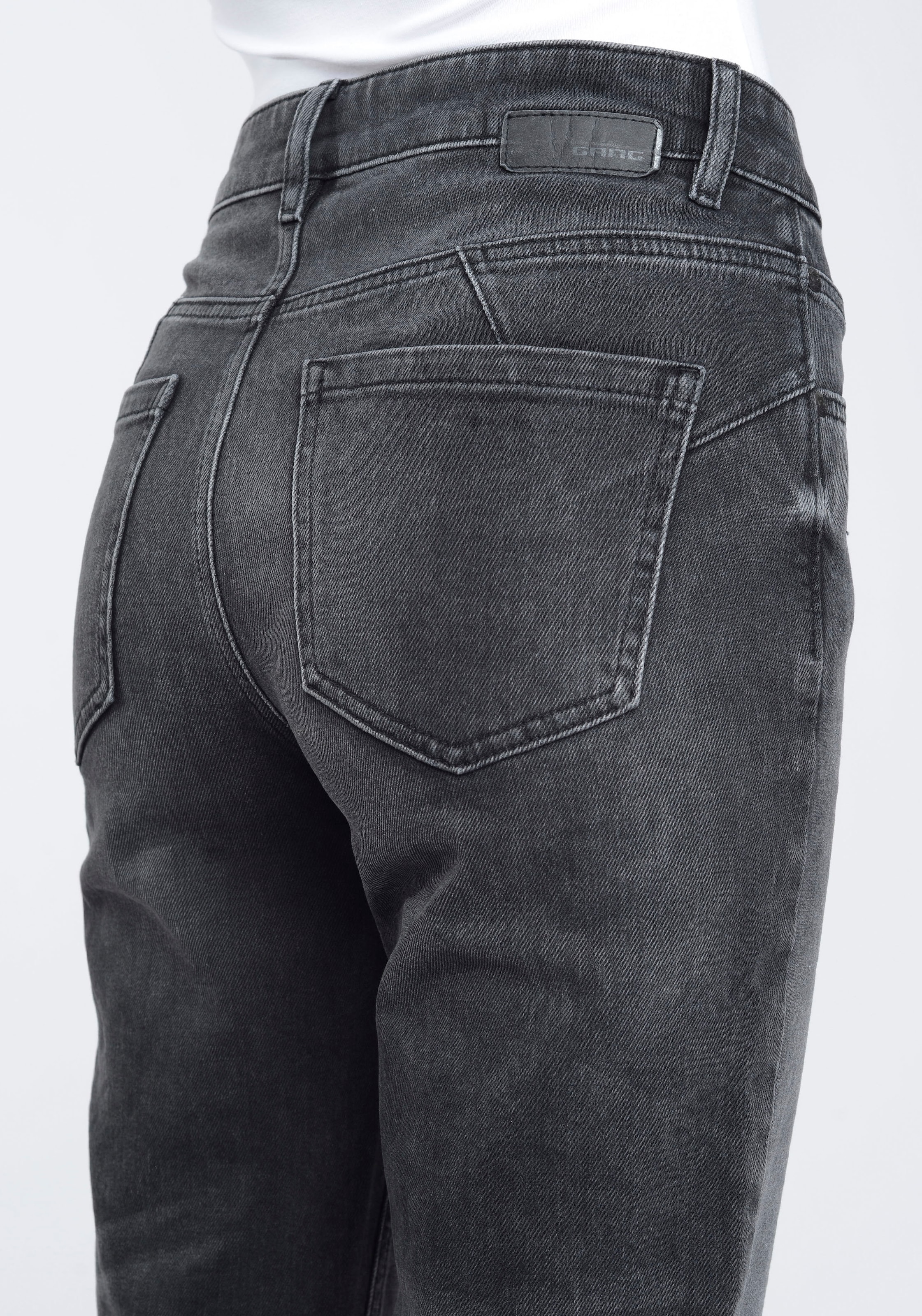 GANG Mom-Jeans »94ORA«, 2-Knopf-Verschluss mit verkürzter Beinlänge für  kaufen | BAUR