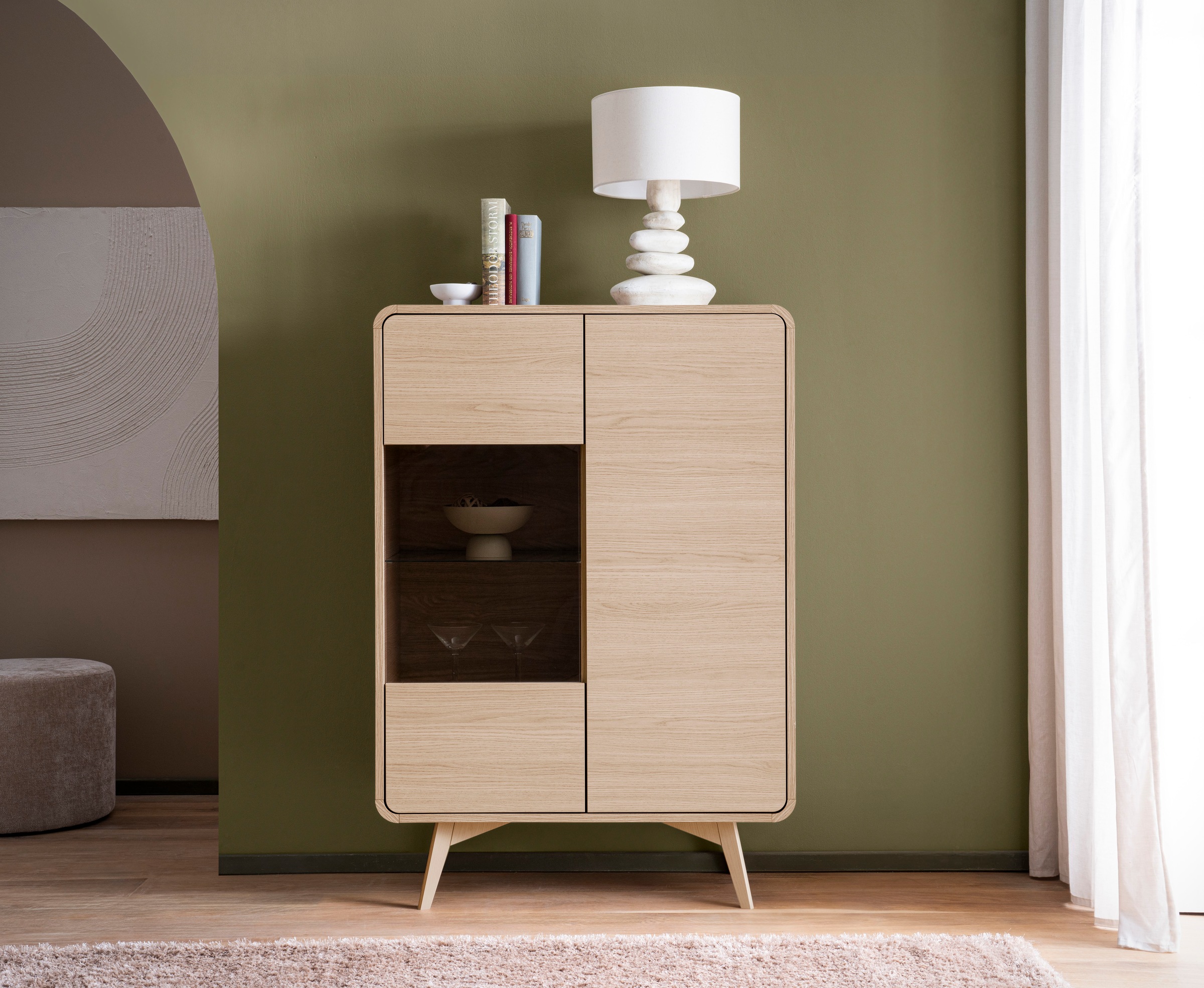 Home affaire Vitrine »Torsby, moderne Glasvitrine, Stauraumelement, Schrank« abgerundete Ecken, ausreichend Stauraum, vielseitig einsetzbar