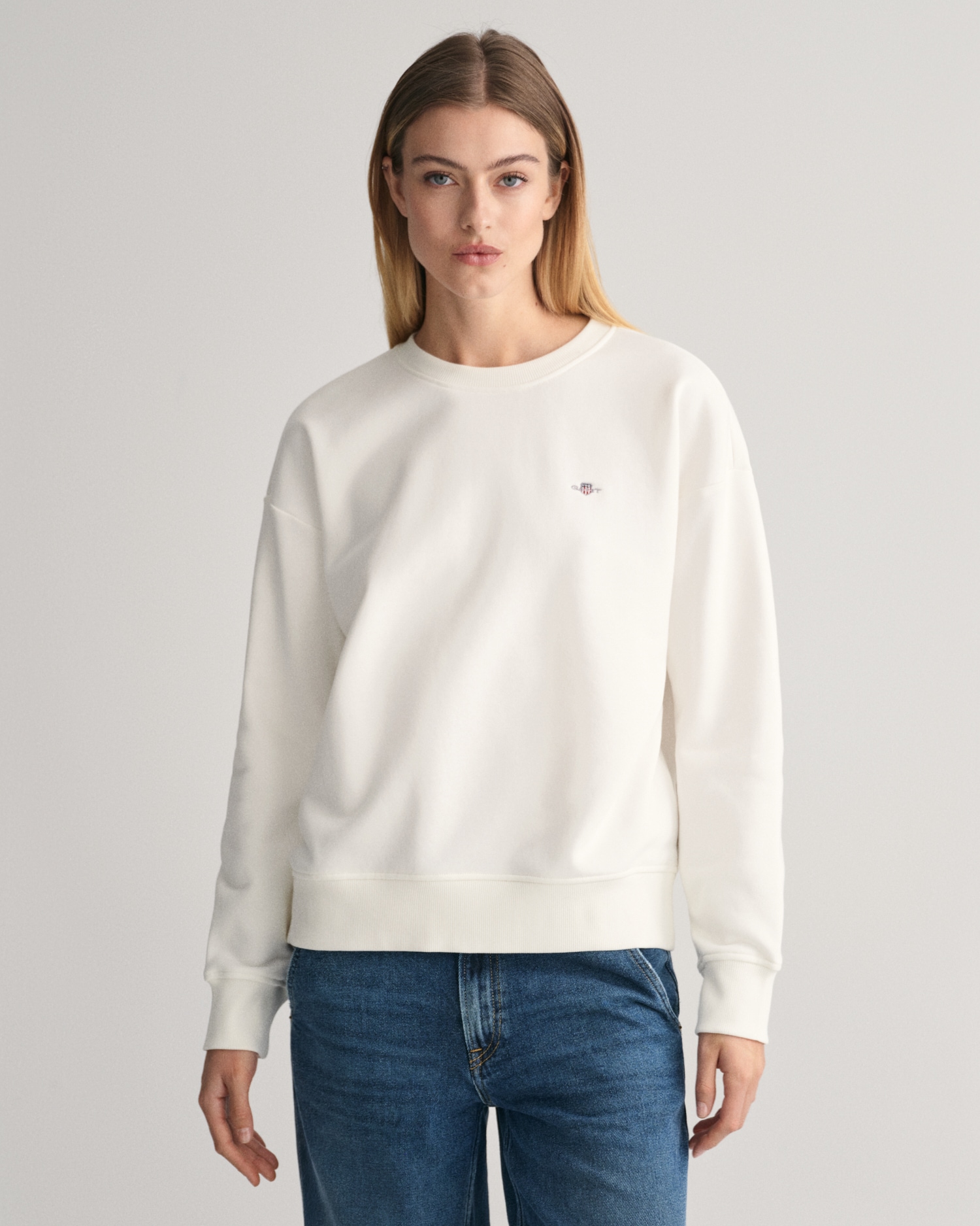 Gant Sweatshirt "SHIELD C-NECK SWEAT", Grafische GANT-Stickerei auf der Bru günstig online kaufen