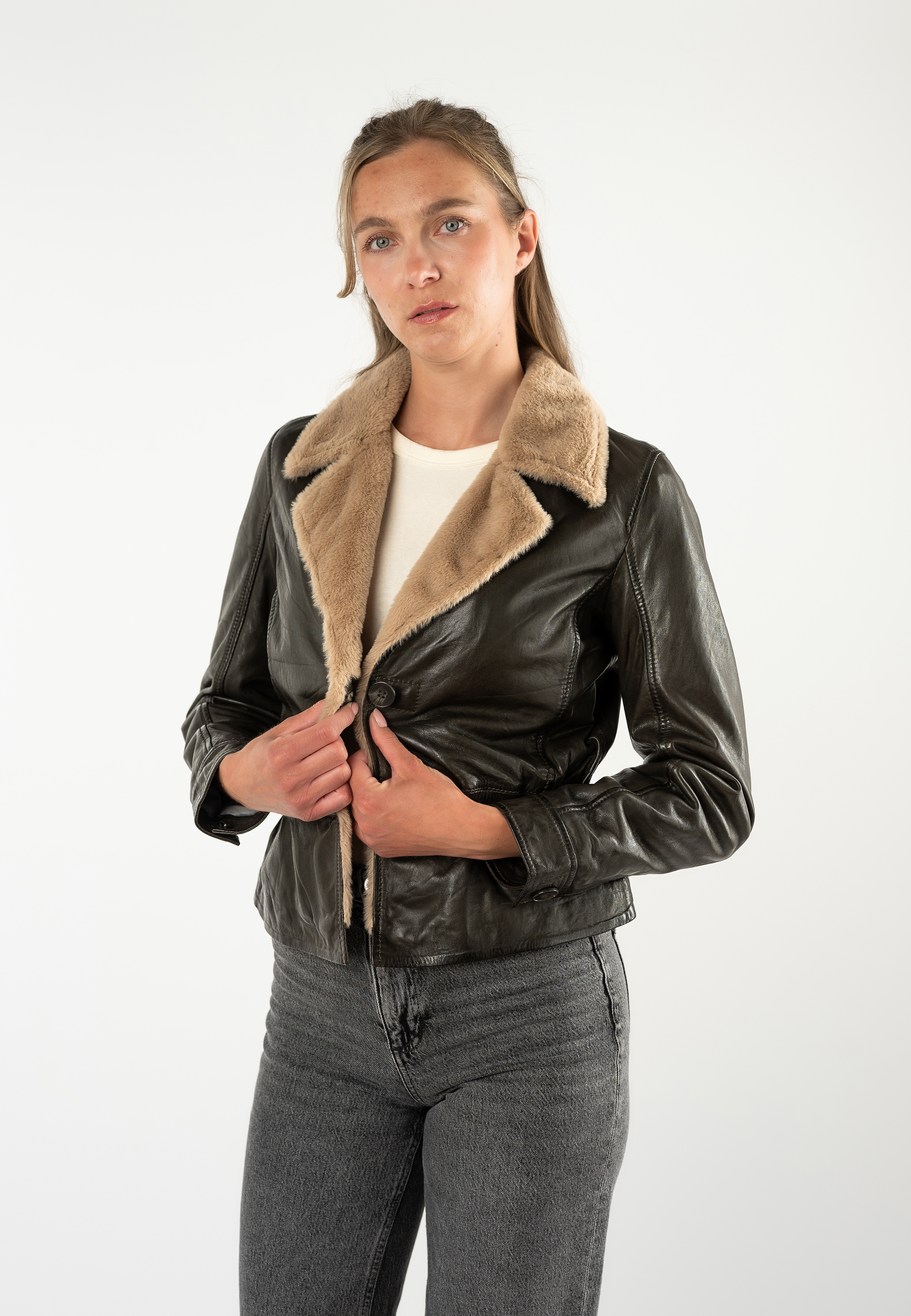 Mauritius Lederjacke "MWIcelyn" mit Reverskragen mit Fake-Fur-Besatz, tailliert
