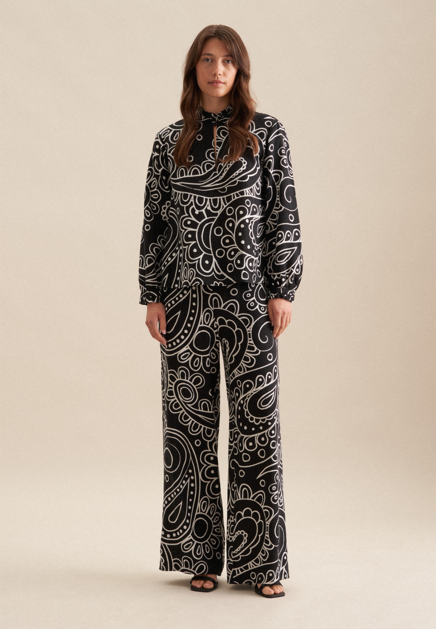 seidensticker Klassische Bluse »Schwarze Rose«, Langarm Rundhals Paisley