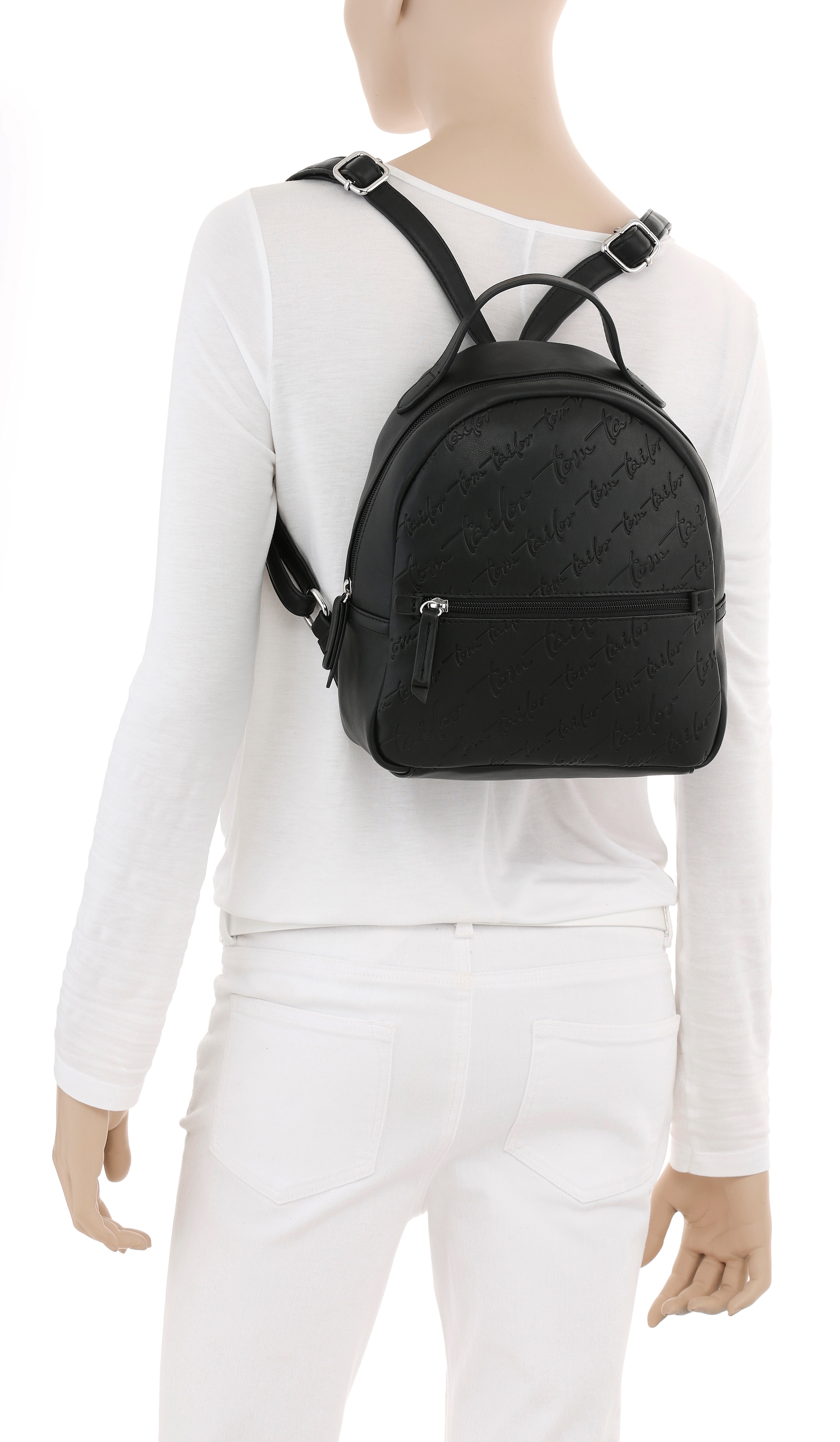 TOM TAILOR Rucksack »Denice«, aus glattem Lederimitat mit toller Logoprägung in Schreibschrift