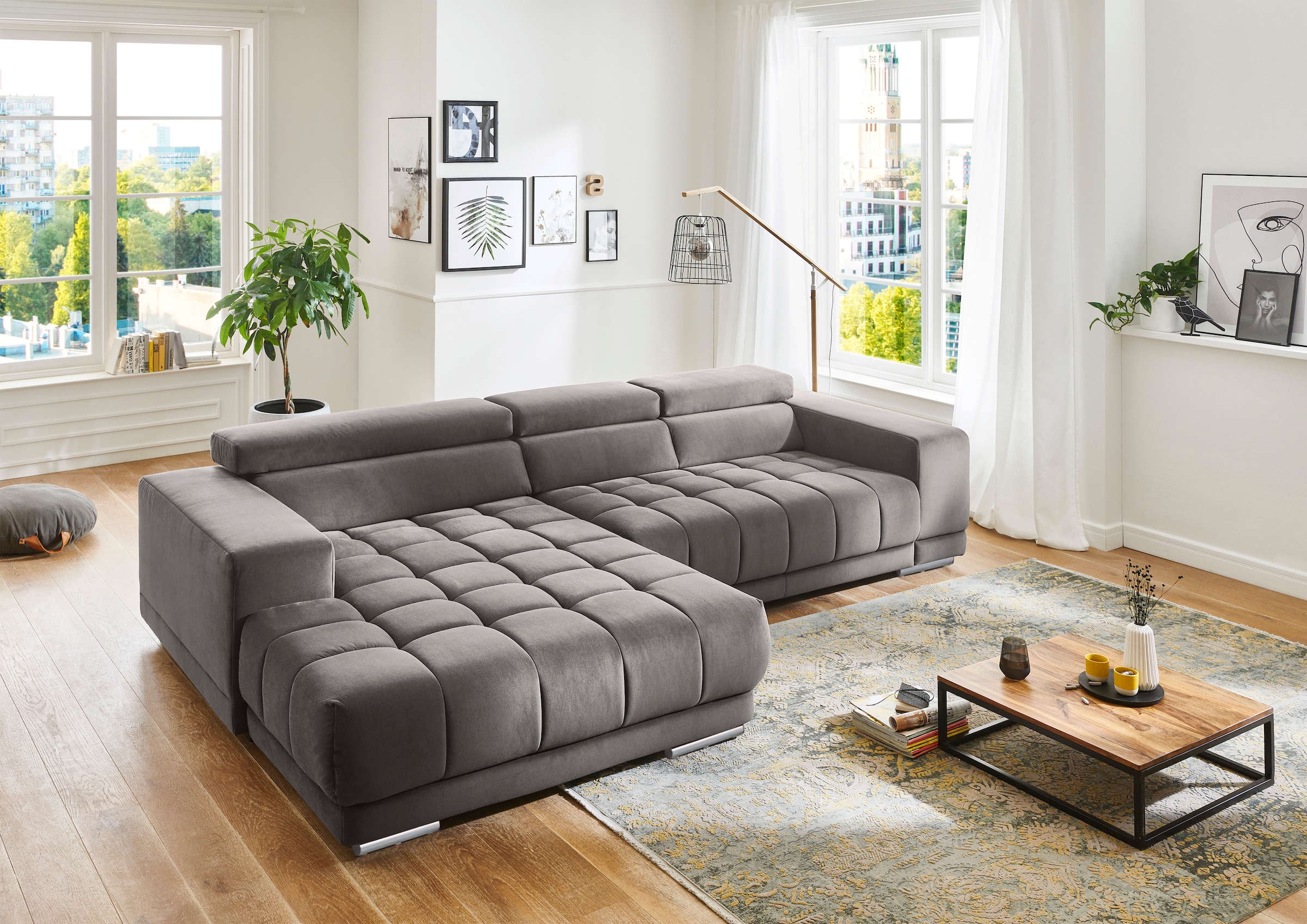 Die PlanBar Ecksofa »MP-IN15053 L-Form«, mit Kopfteilverstellung, wahlweise mit manueller Vorziehbank
