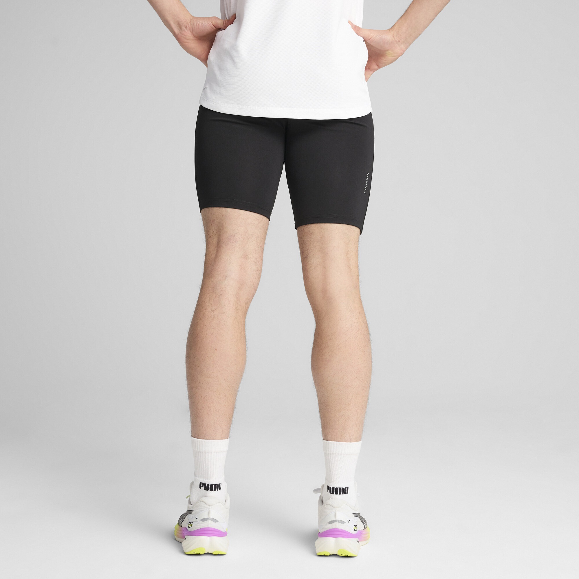 PUMA Laufshorts »RUN FOUNDATION 8" Radlerhose Herren«