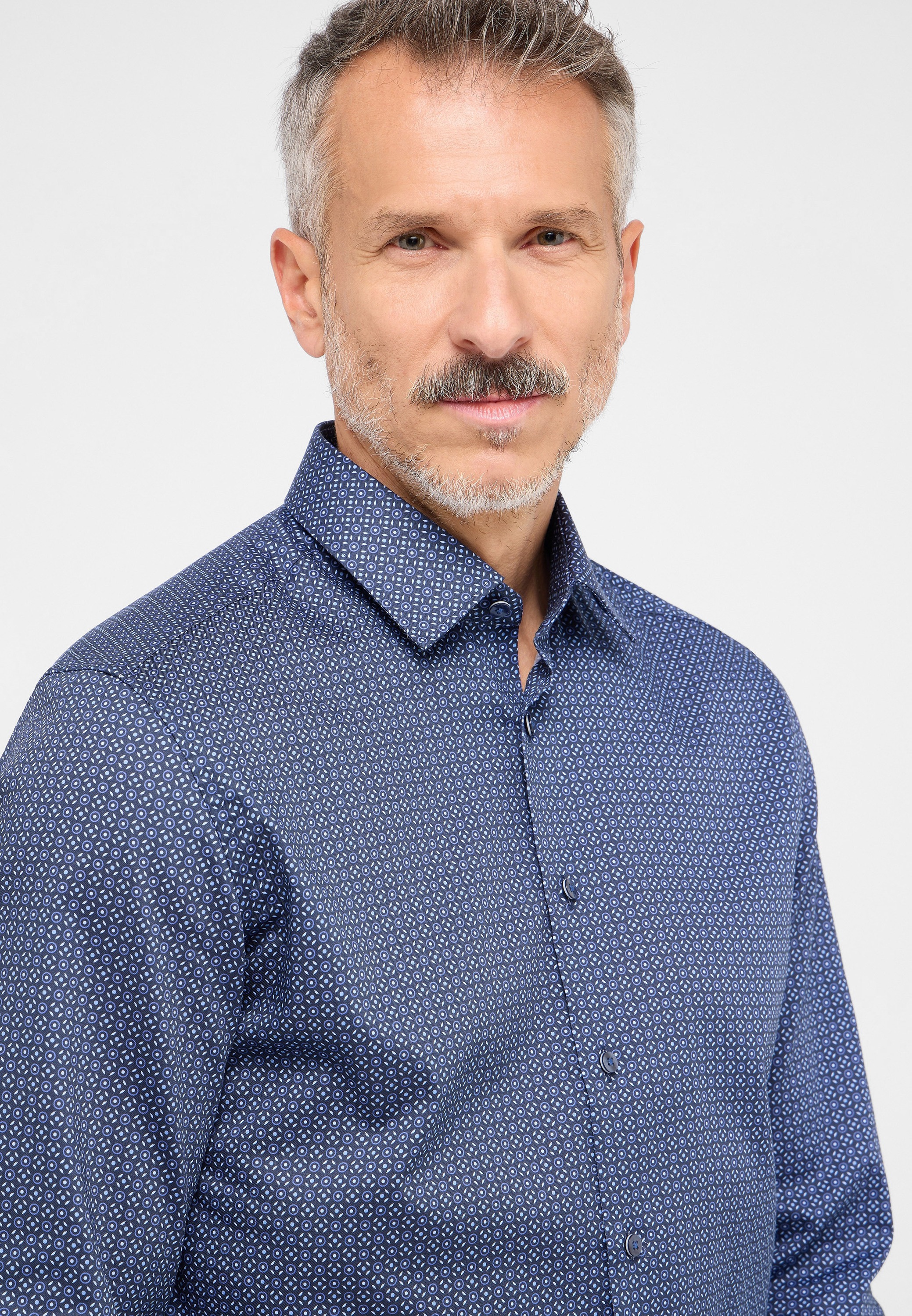 Thumbnail - Eterna Langarmhemd "SLIM FIT" NON IRON (bügelfrei)