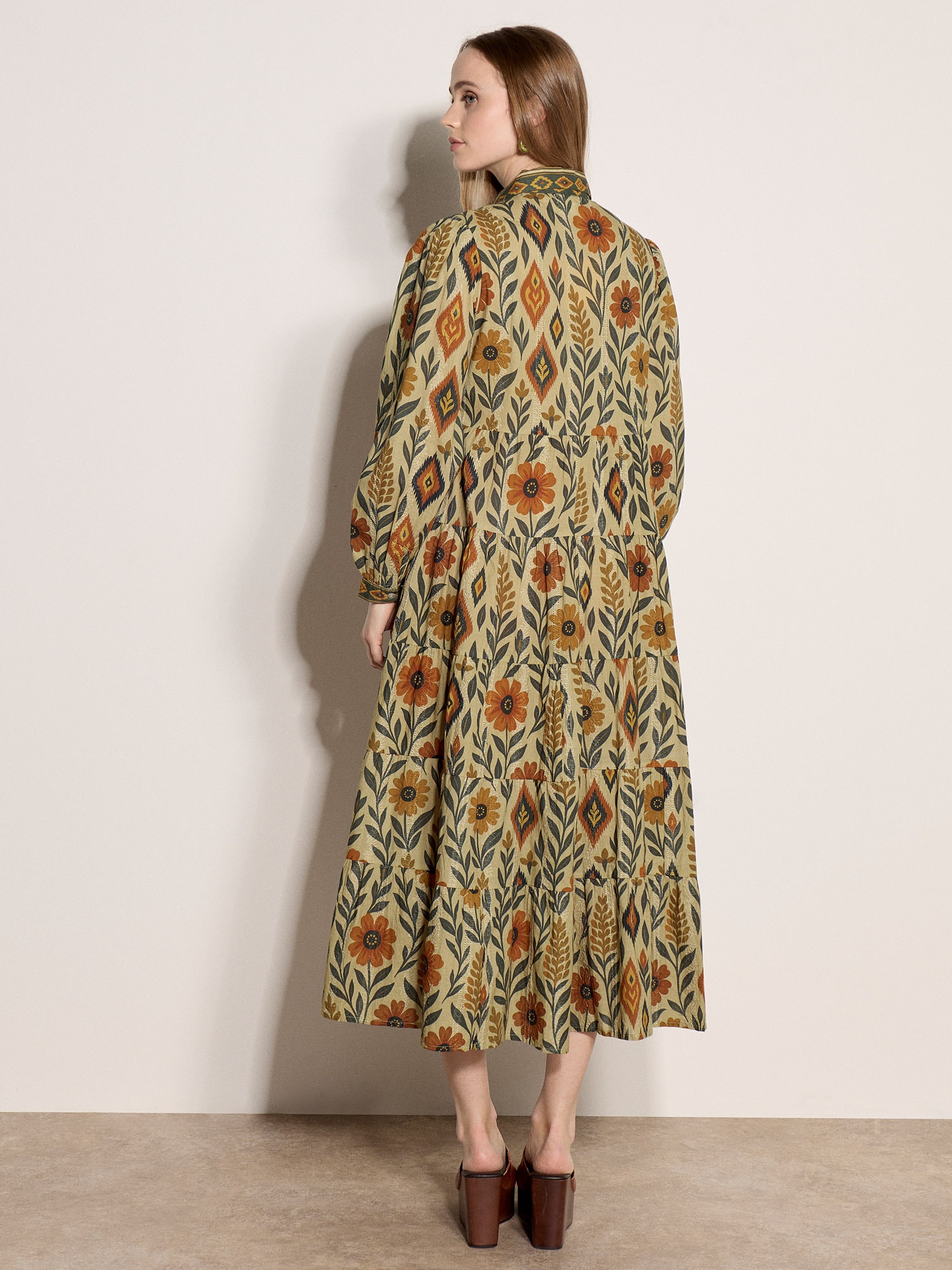 Apricot Midikleid »Midikleid« mit Stufen