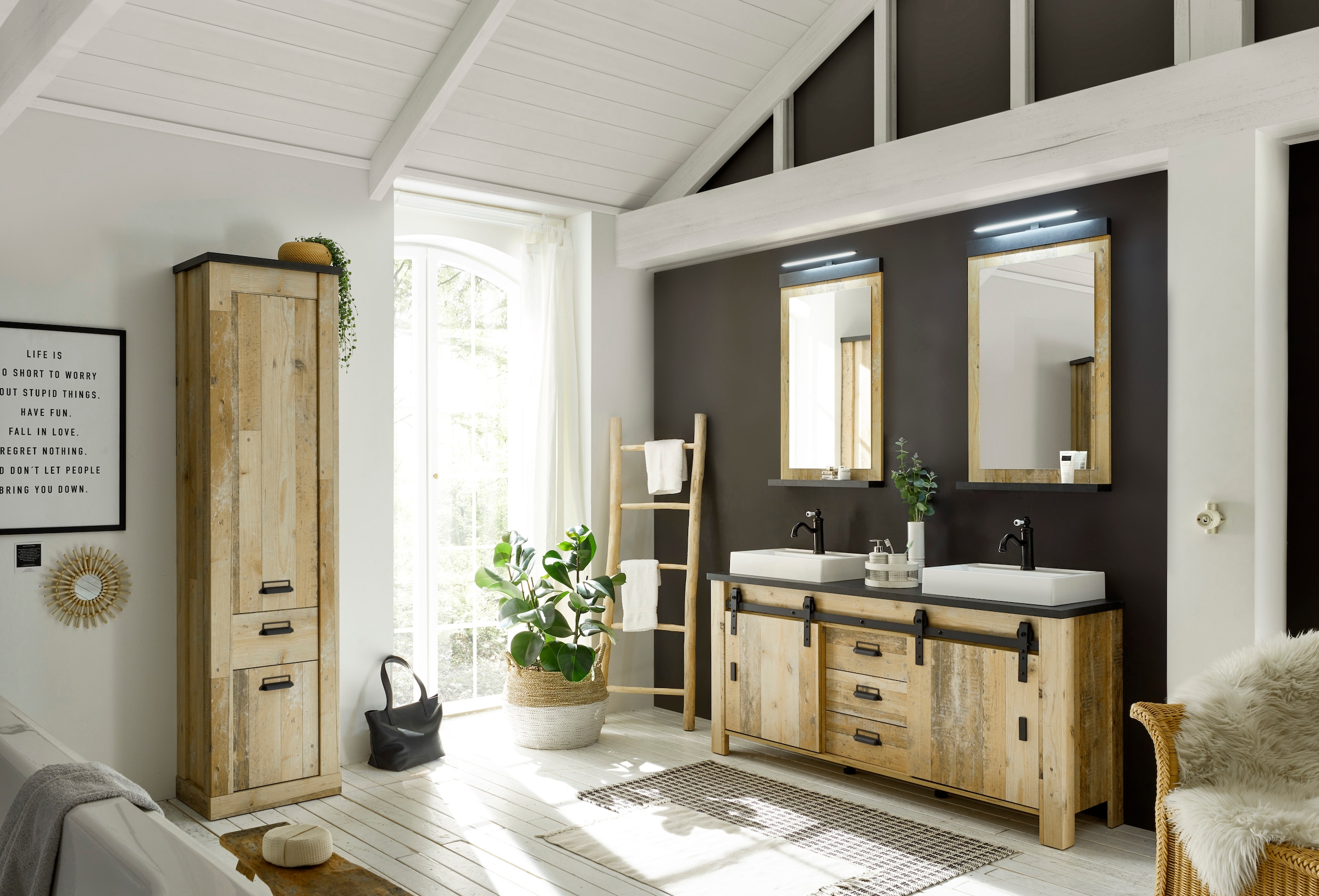 Home affaire Badmöbel-Set »SHERWOOD, Bad im modernen Design, 4-teiliges Badezimmer«, (4 St.), in 2 Farben verfügbar, Scheunentorbeschlag & Apothekergriff aus Metall