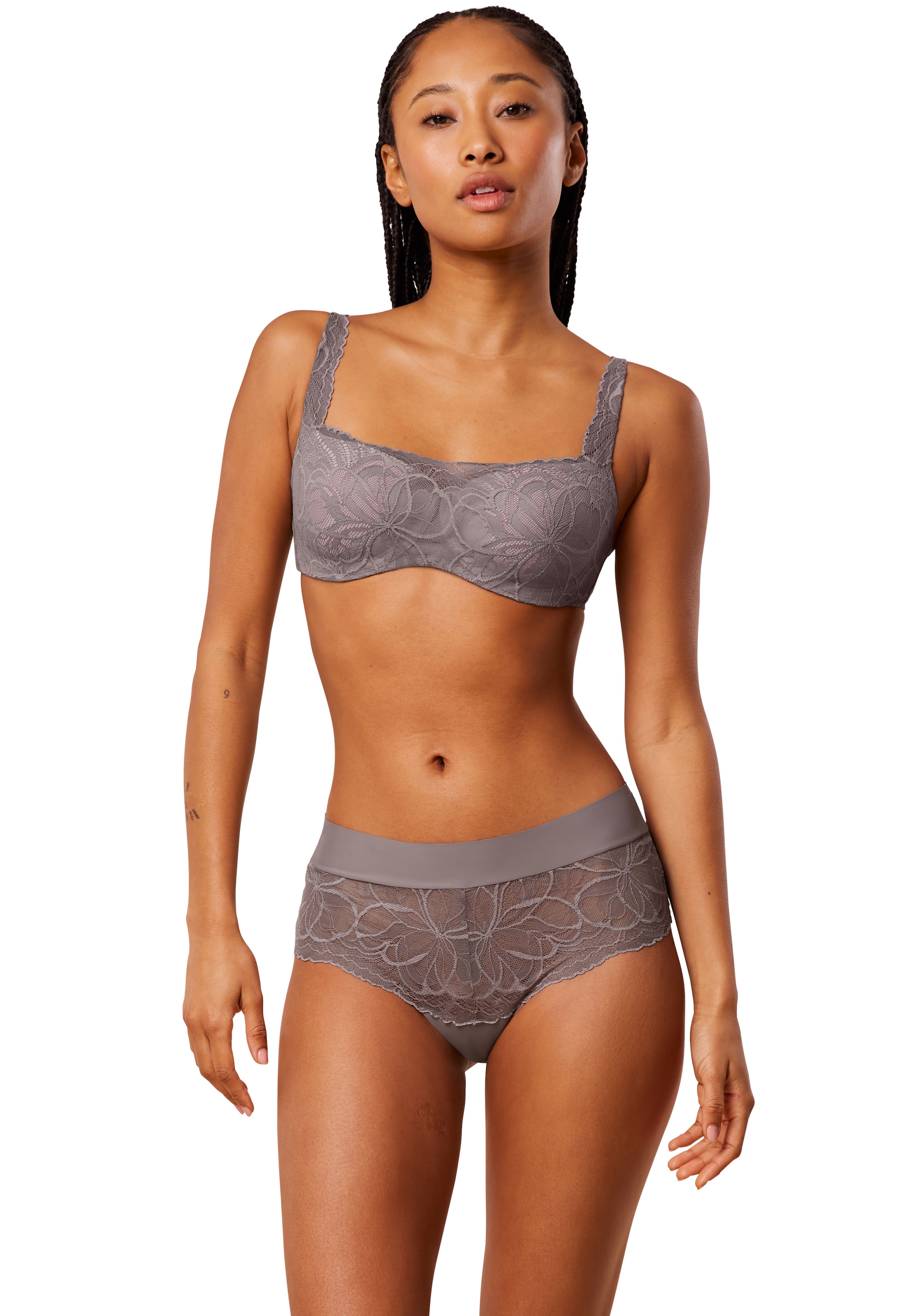 Triumph Balconnet-BH "Body Make-Up Illusion Lace Balconette", Stretch-Spitze