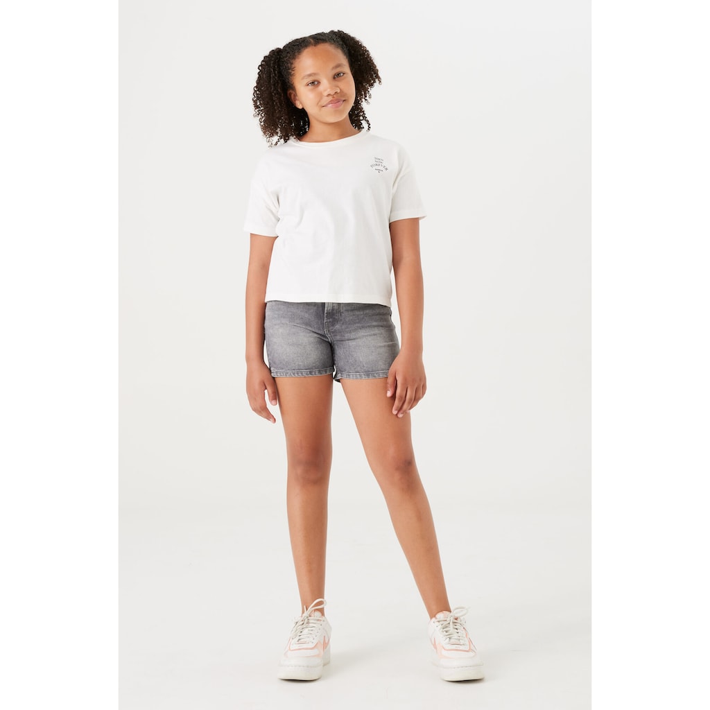 Garcia Shorts »Rianna«, mit kleinem Schlitz am Saum