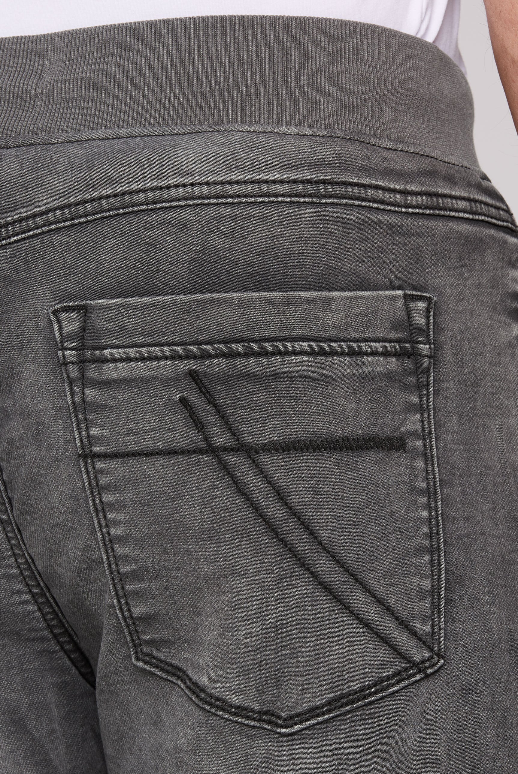 CAMP DAVID Jeansshorts, mit Elastikbund