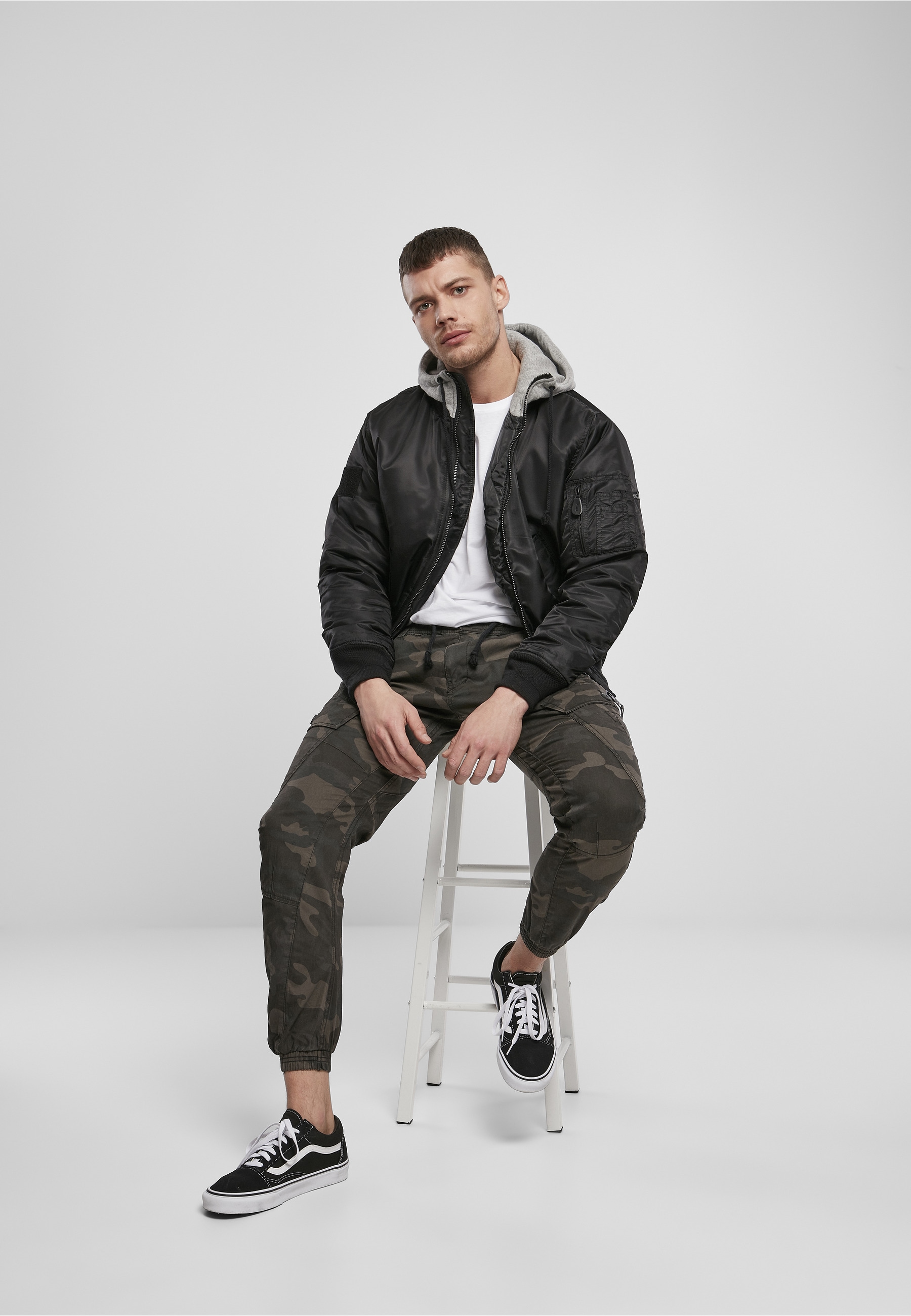 Brandit Anorak »Brandit Herren Hooded MA1 Bomber Jacket« 1 Stk. tlg. mit Kapuze