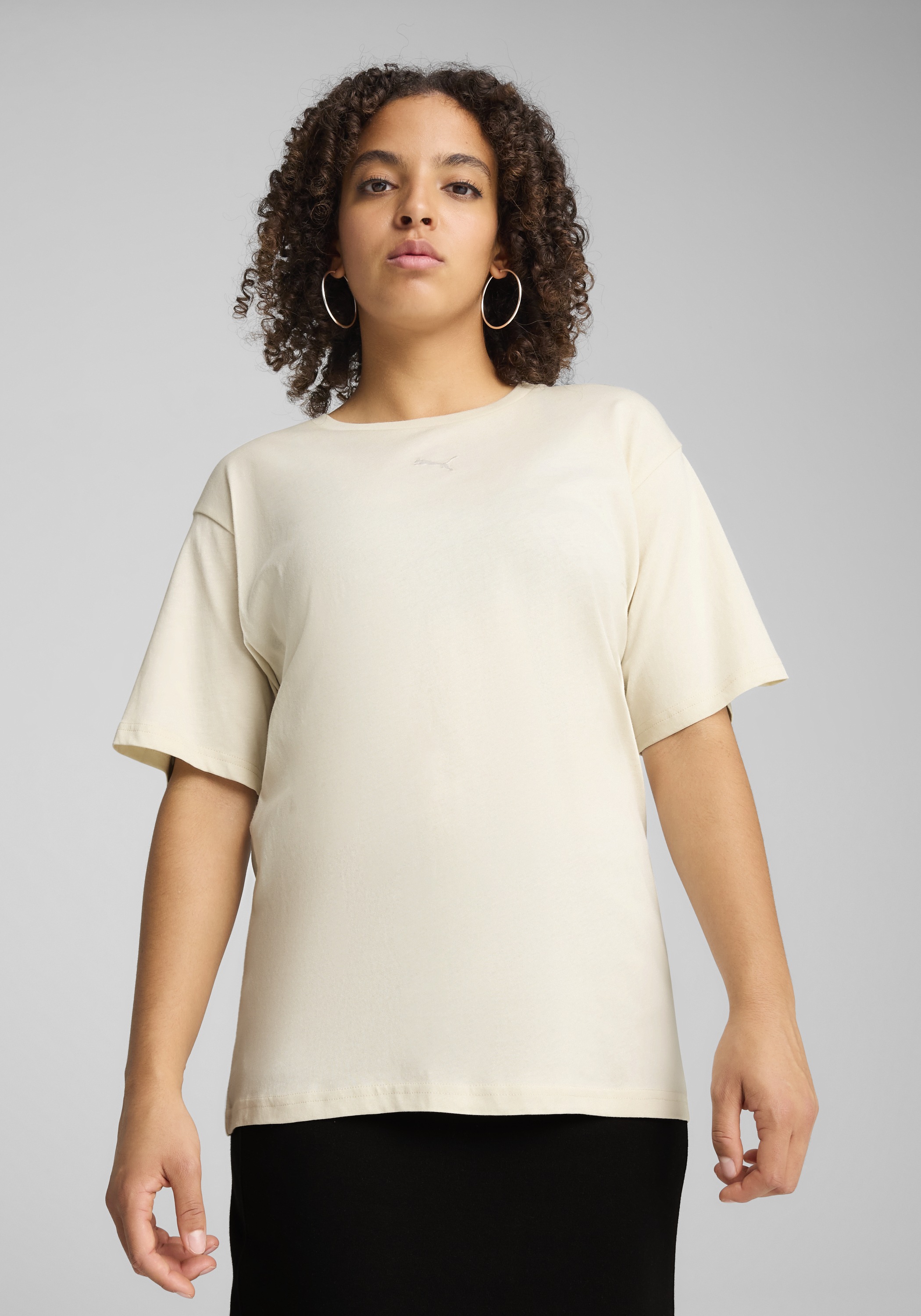 PUMA T-Shirt »ESS RELAXED TEE« Kurzarm, Rundhalsausschnitt