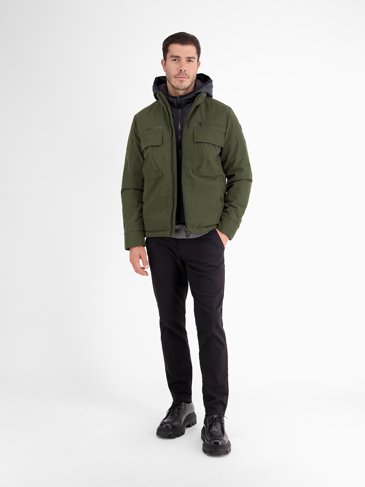 LERROS Outdoorjacke »LERROS Fieldjacket mit Kapuze, gefüttert«, mit Kapuze, Wasser- und windabweisend, atmungsaktiv