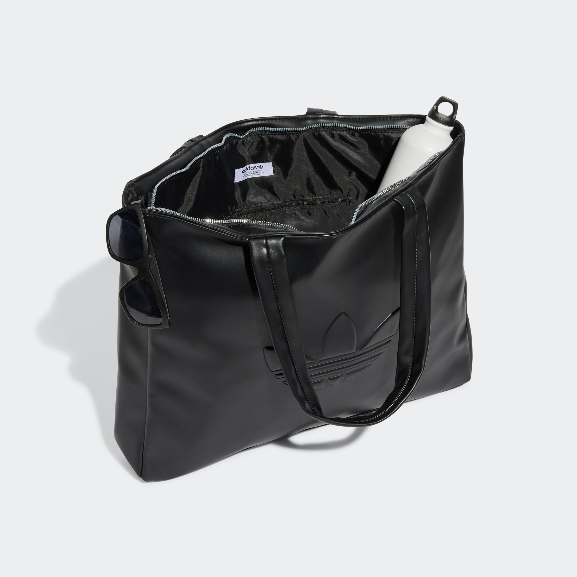 adidas Originals Sporttasche »PU TR SHOPPER«, geräumiger stylischer Shopper aus PU-Material