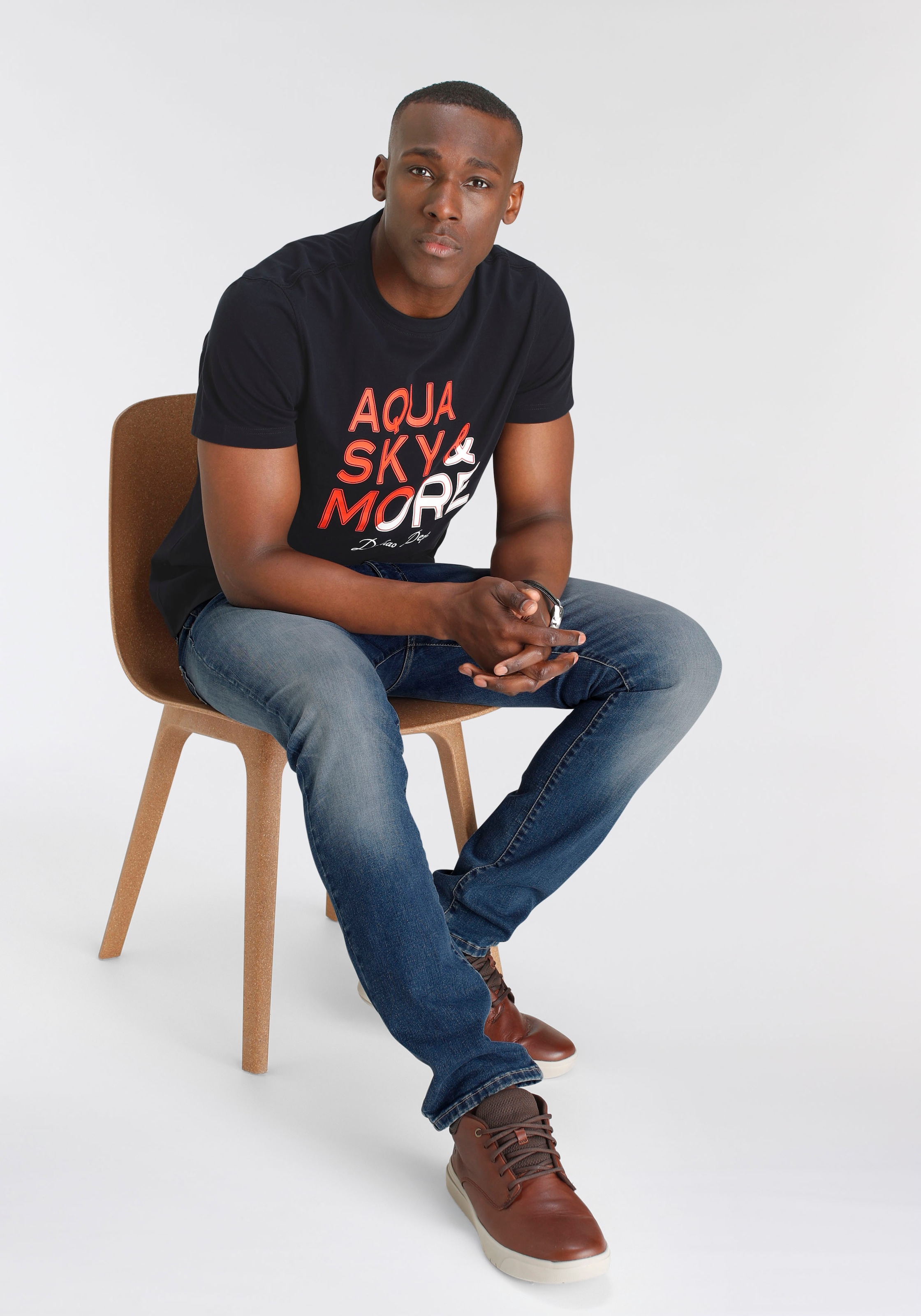 DELMAO T-Shirt