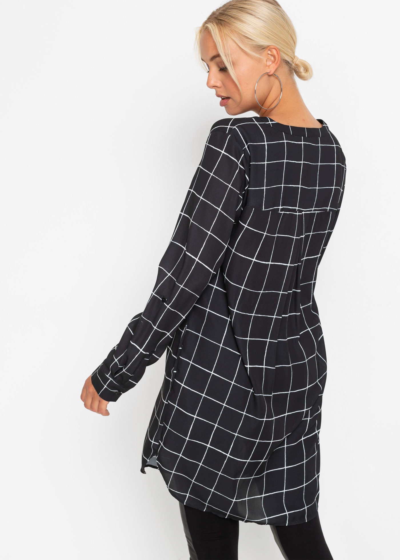 bonprix Longbluse gerade Passform, mit Umlegekragen, mit tiefem V-Ausschnit günstig online kaufen