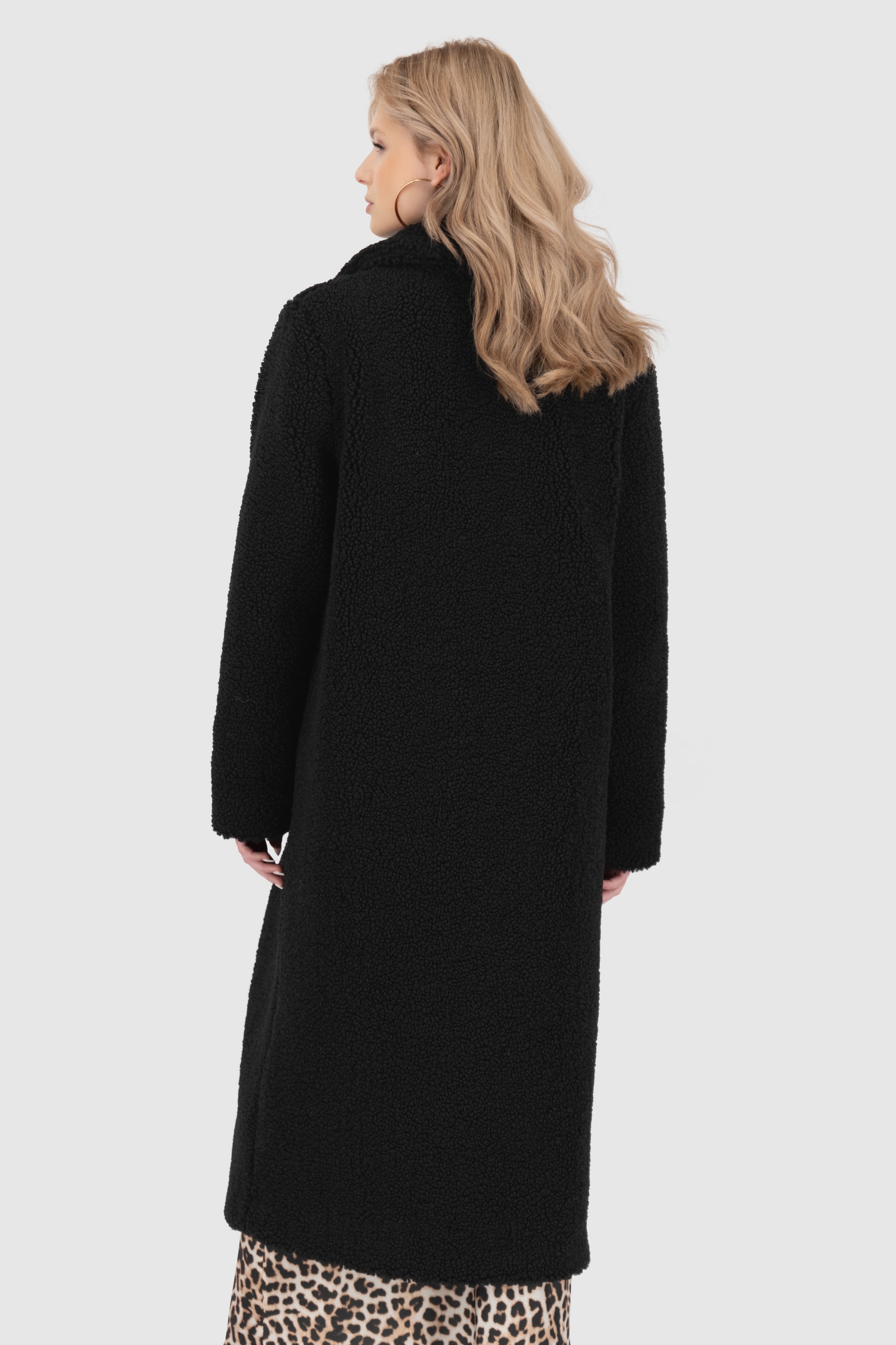 Alife & Kickin Winterjacke »Damen HariAK A«, Kuscheliger langer Teddy Wintermantel in lässiger Schnittform