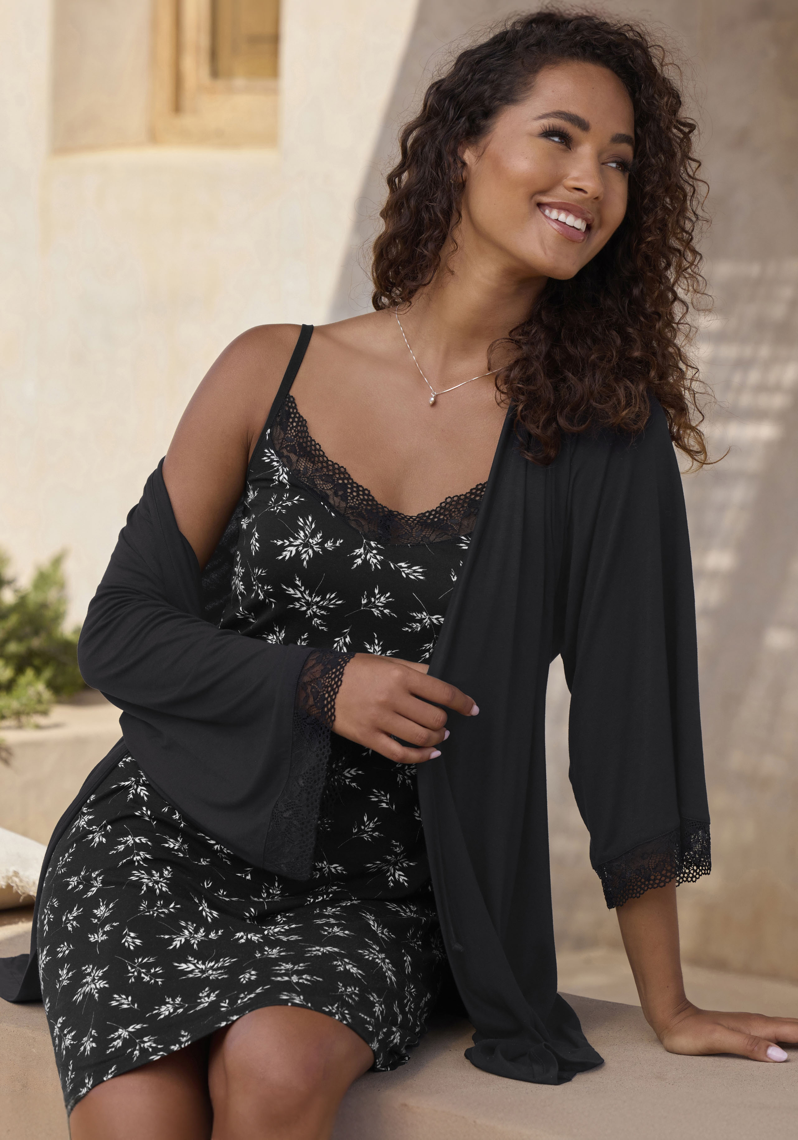 Thumbnail - Vivance Dreams Kimono, mit Spitze am Ärmelsaum