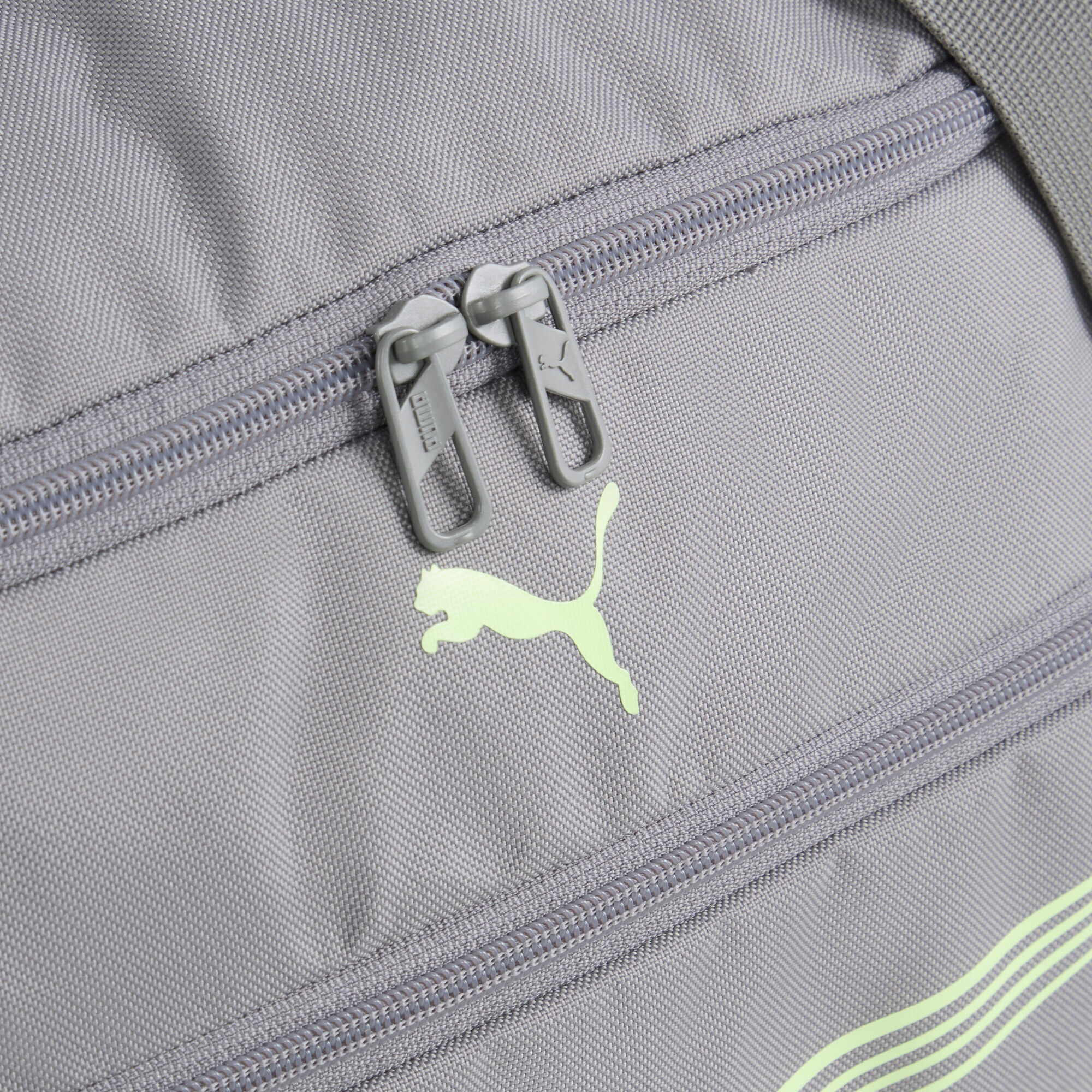 PUMA Sporttasche »Funtal 34L Kleine Sporttasche Erwachsene«