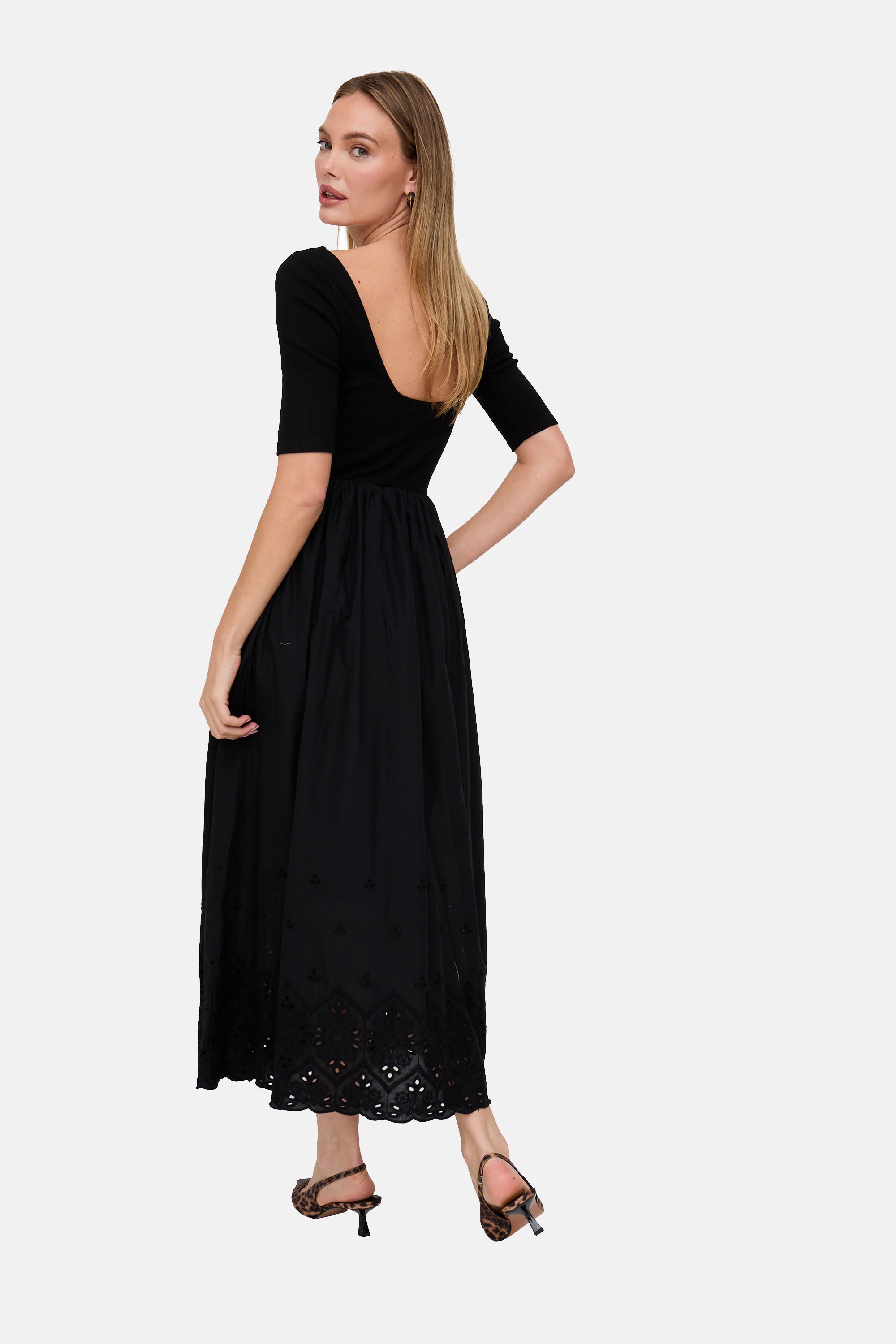 Lily and Lionel Midikleid »Sydney Short Sleeve Jersey Bodice Embroidered Midi Dress Damen«