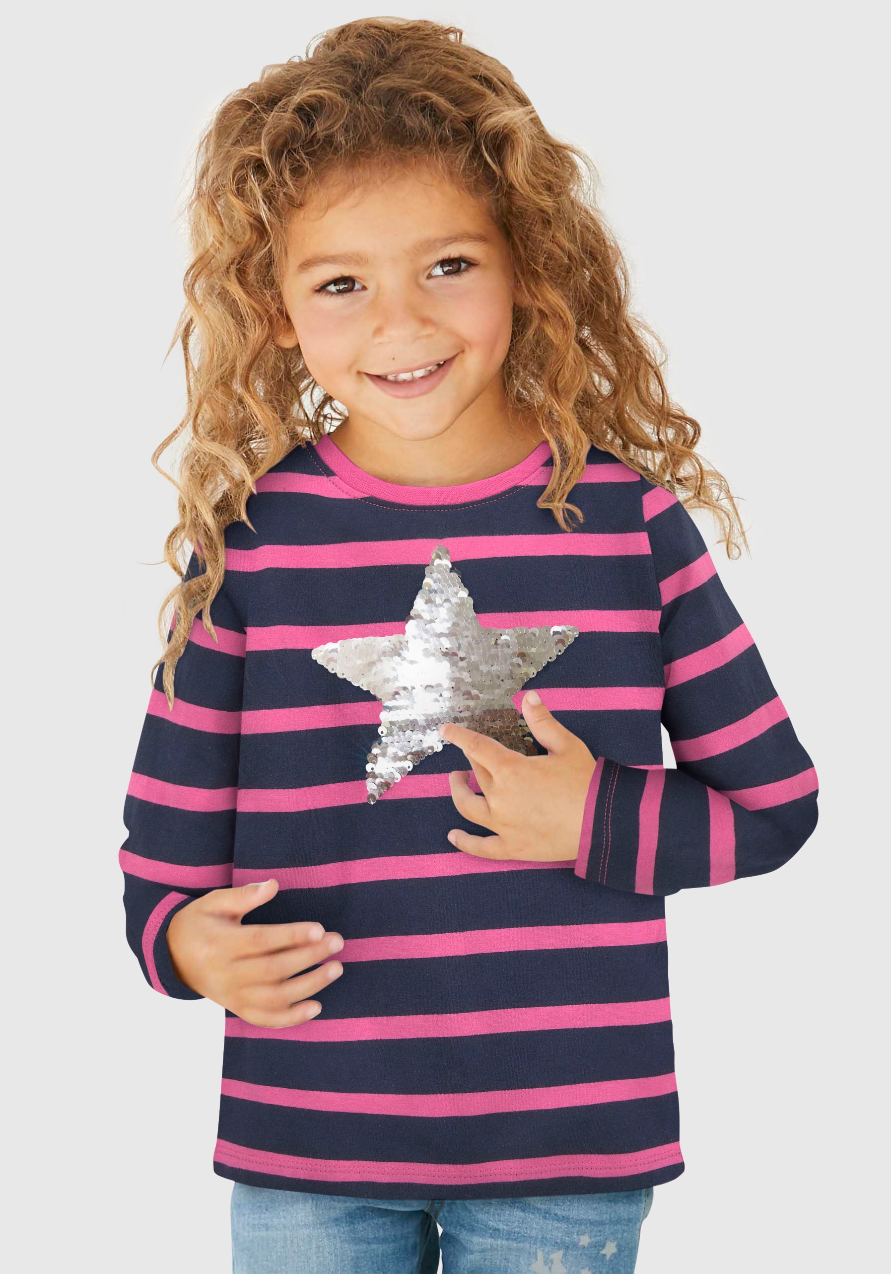 KIDSWORLD Paillettenshirt »Stern«, mit appliziertem Stern aus  Wendepailletten online bestellen | BAUR