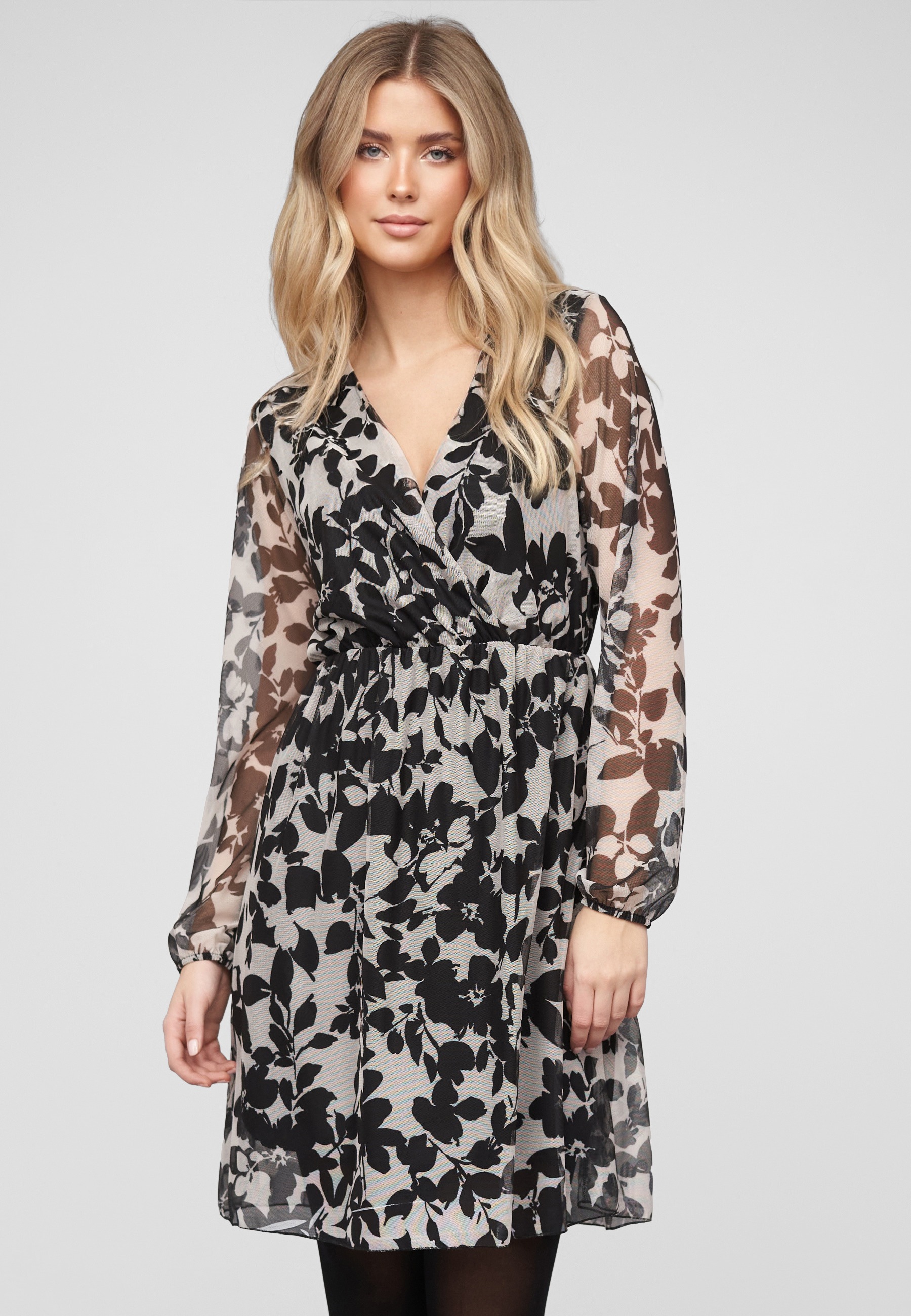 CLOUD 5IVE A-Linien-Kleid »CLOUD 5IVE Long-sleeved Dress« 1 tlg.