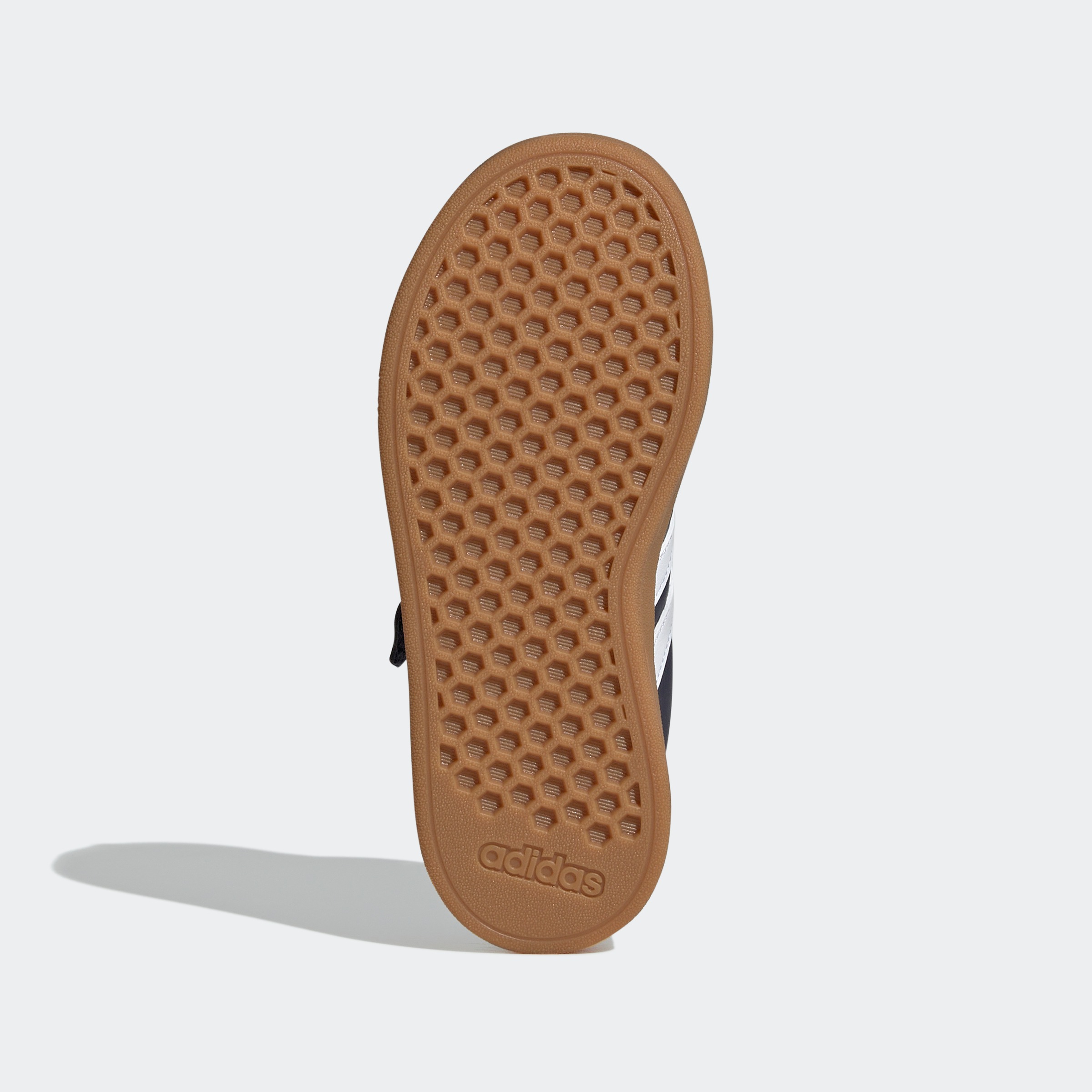adidas Sportswear Sneaker »GRAND COURT 2.0 KIDS«, Design auf den Spuren des adidas Superstar