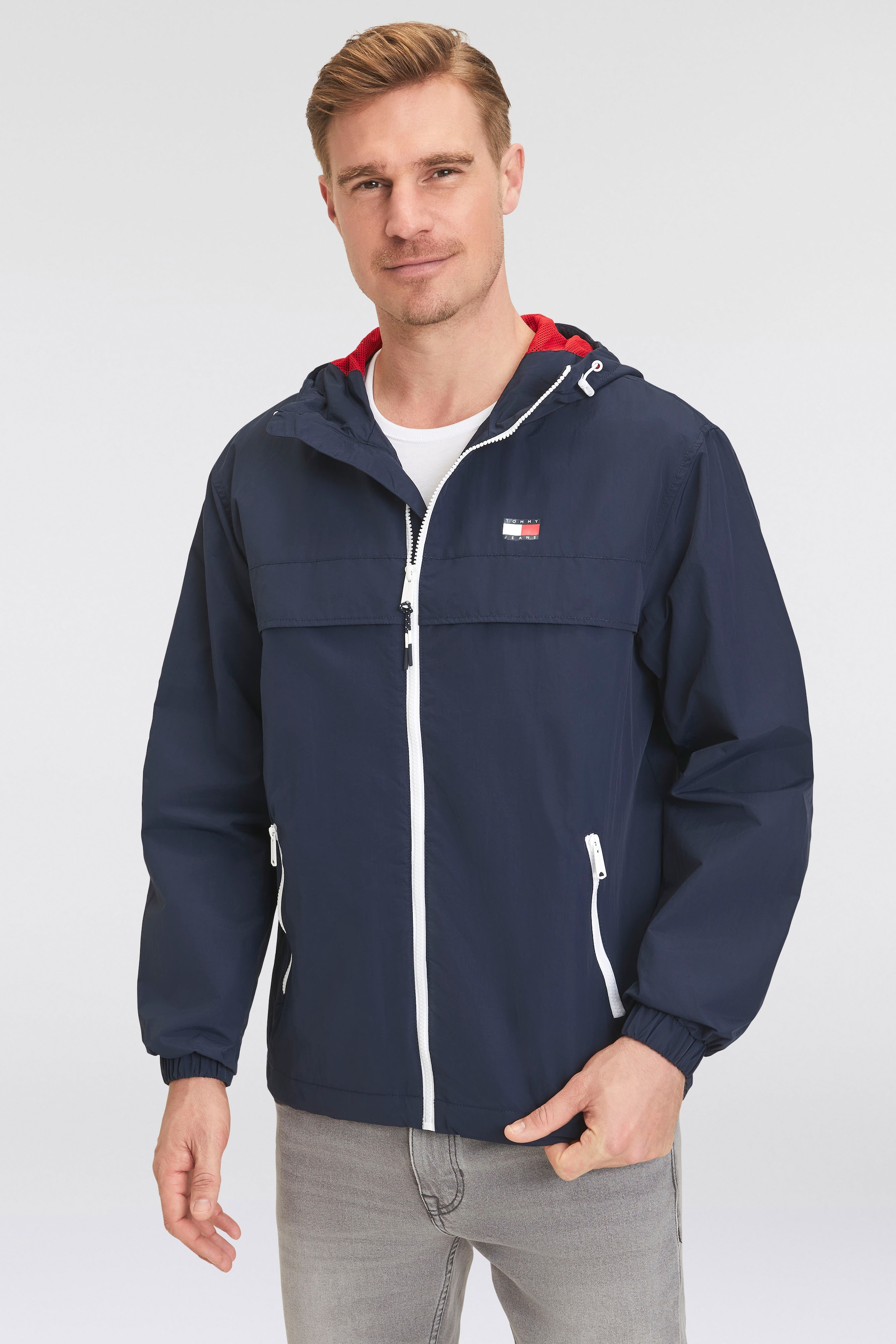 Tommy Jeans Blouson "TJM CHICAGO WINDBREAKER EXT", mit Kapuze, mit Kapuze