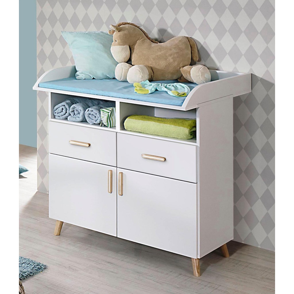 rauch Babyzimmer-Komplettset »Potsdam«, (Set, 3 St.), Bett + Wickelkommode + 3 trg. Schrank