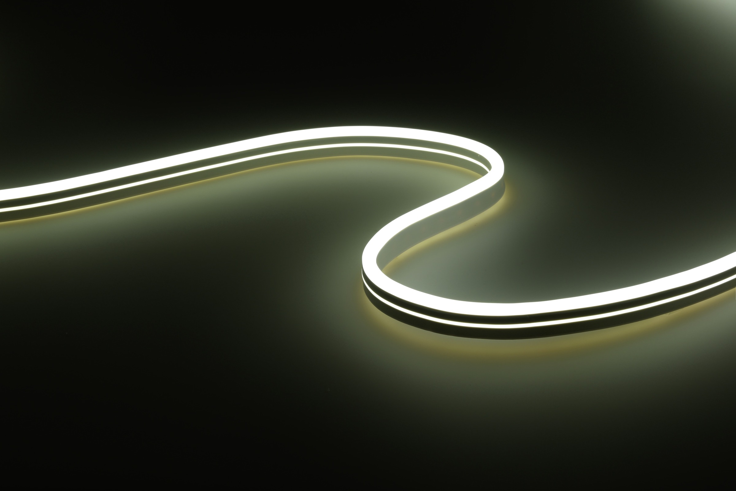 EGLO LED-Streifen »NEON-STRIPE-Z Stripe IP20 - LED Streifen - zahlreiche Funktionen« 1 Stk.-flammig Lichtleiste 3 m, ZigBee, Favoritenmodus, Timer, Gruppen, Nachtlicht